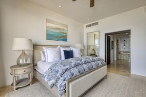 Alquiler Vacacional - AMAZING views!!! Newly renovated luxury beachfront condo at Hacienda Beach Club!
