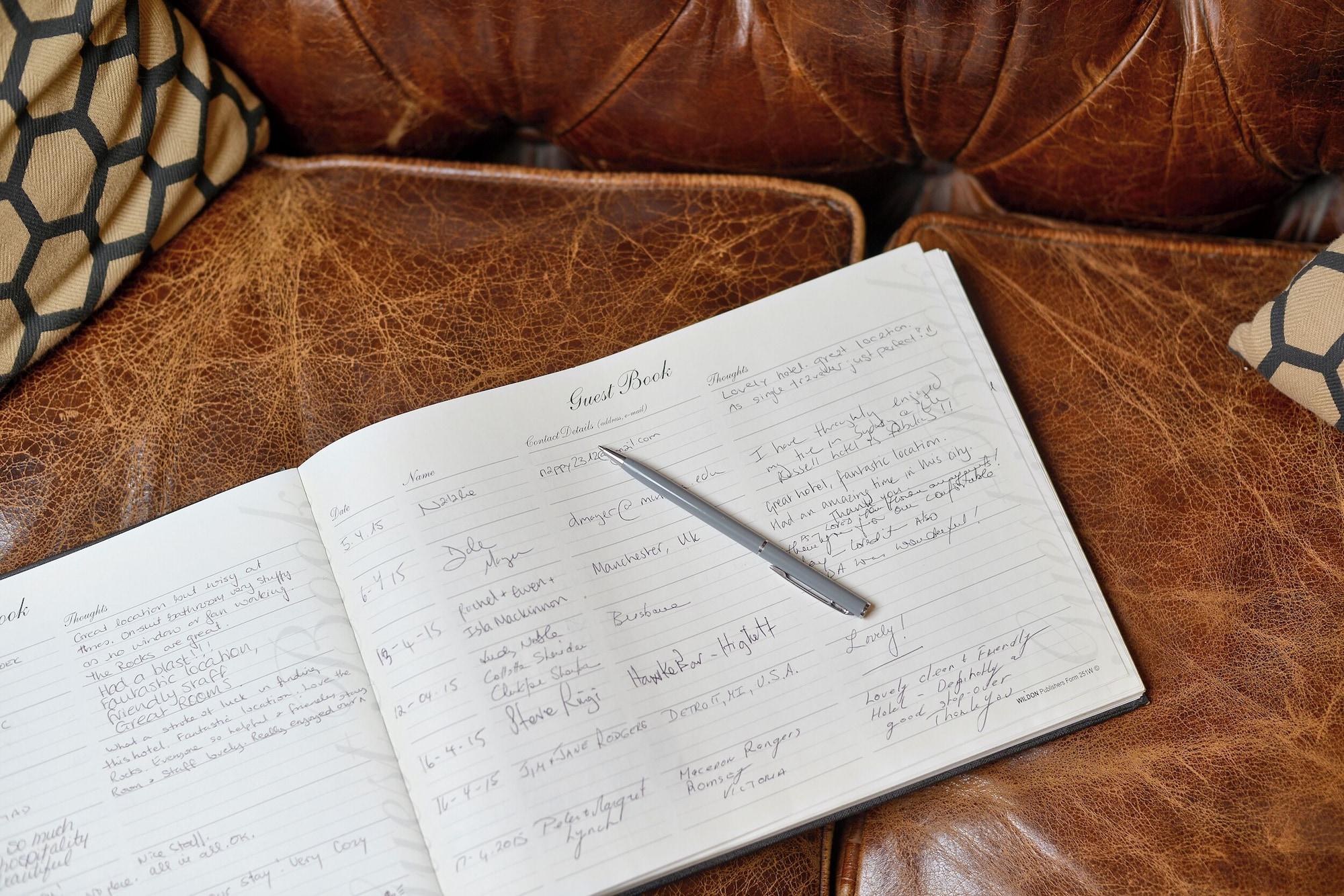 Vista Lobby The Russell Boutique Hotel