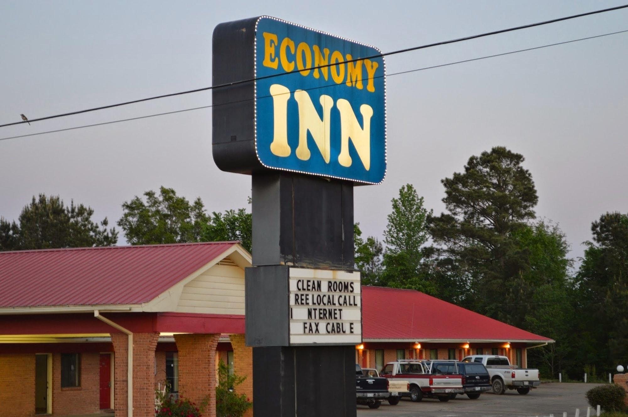 Varios Economy Inn