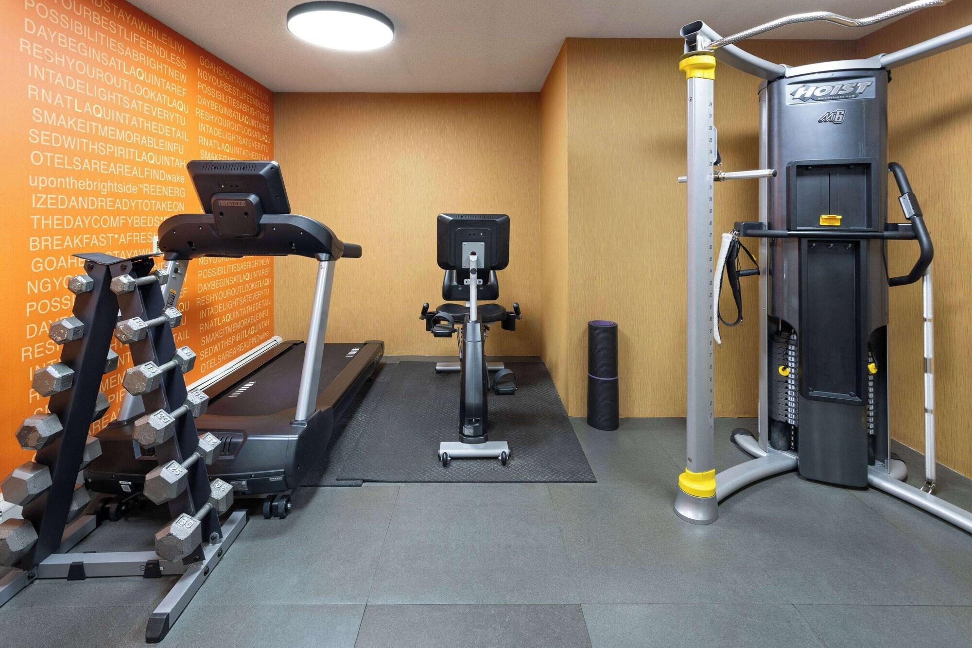 Gimnasio La Quinta Inn by Wyndham Buffalo Airport