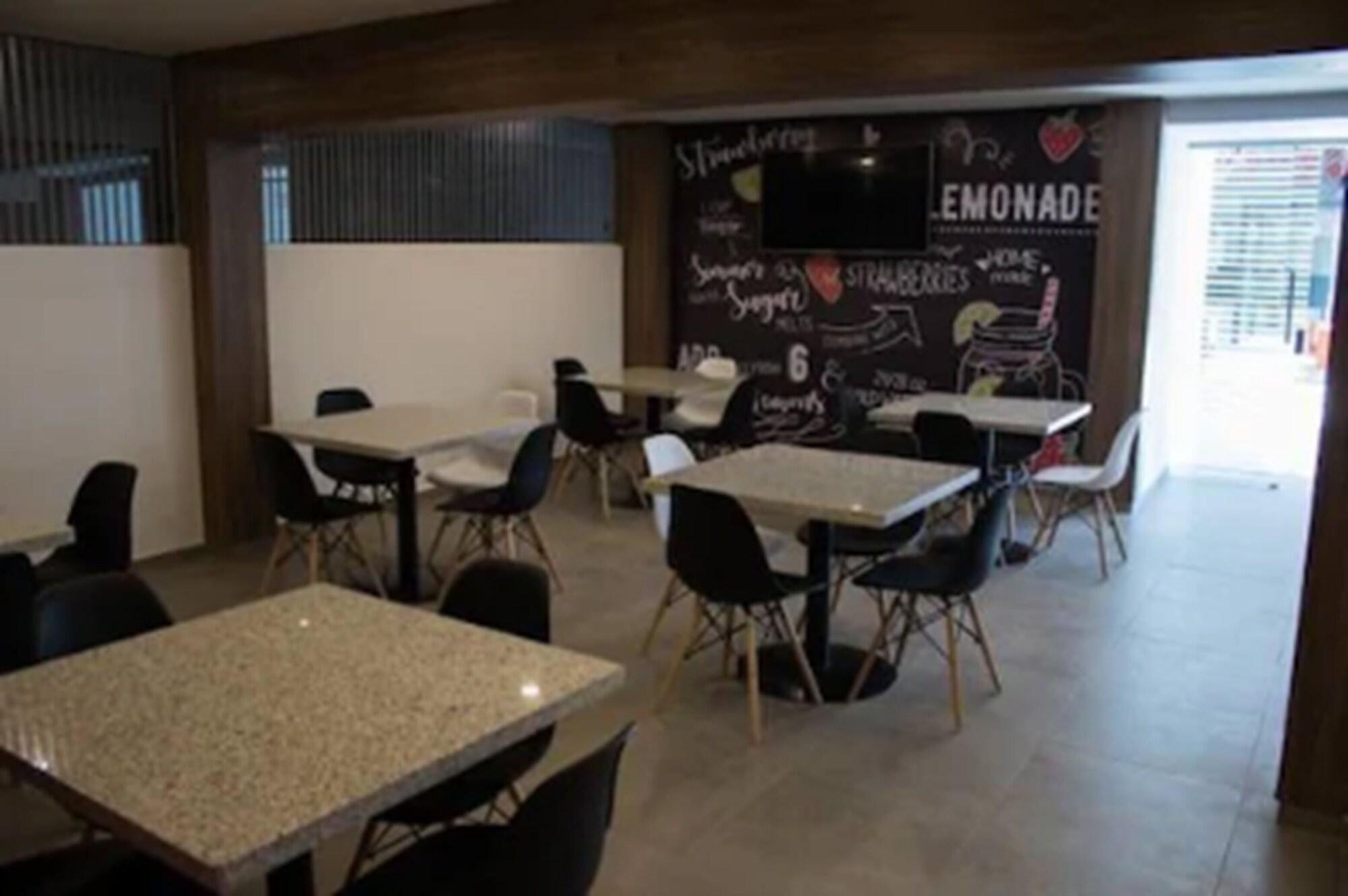 Restaurant Hangar Inn Guadalajara Aeropuerto