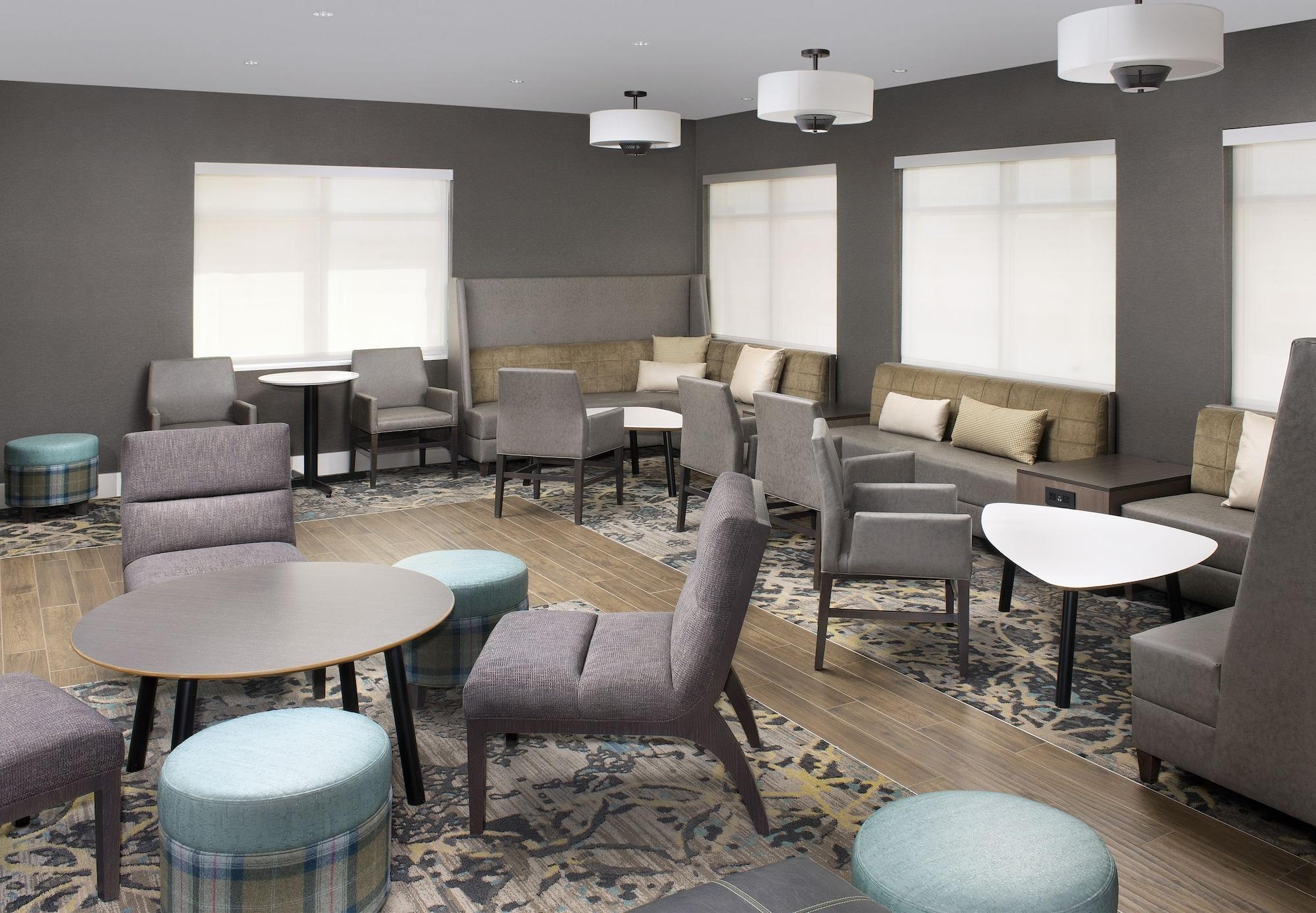 Vista Lobby Residence Inn by Marriott Denver Airport/Convention Center