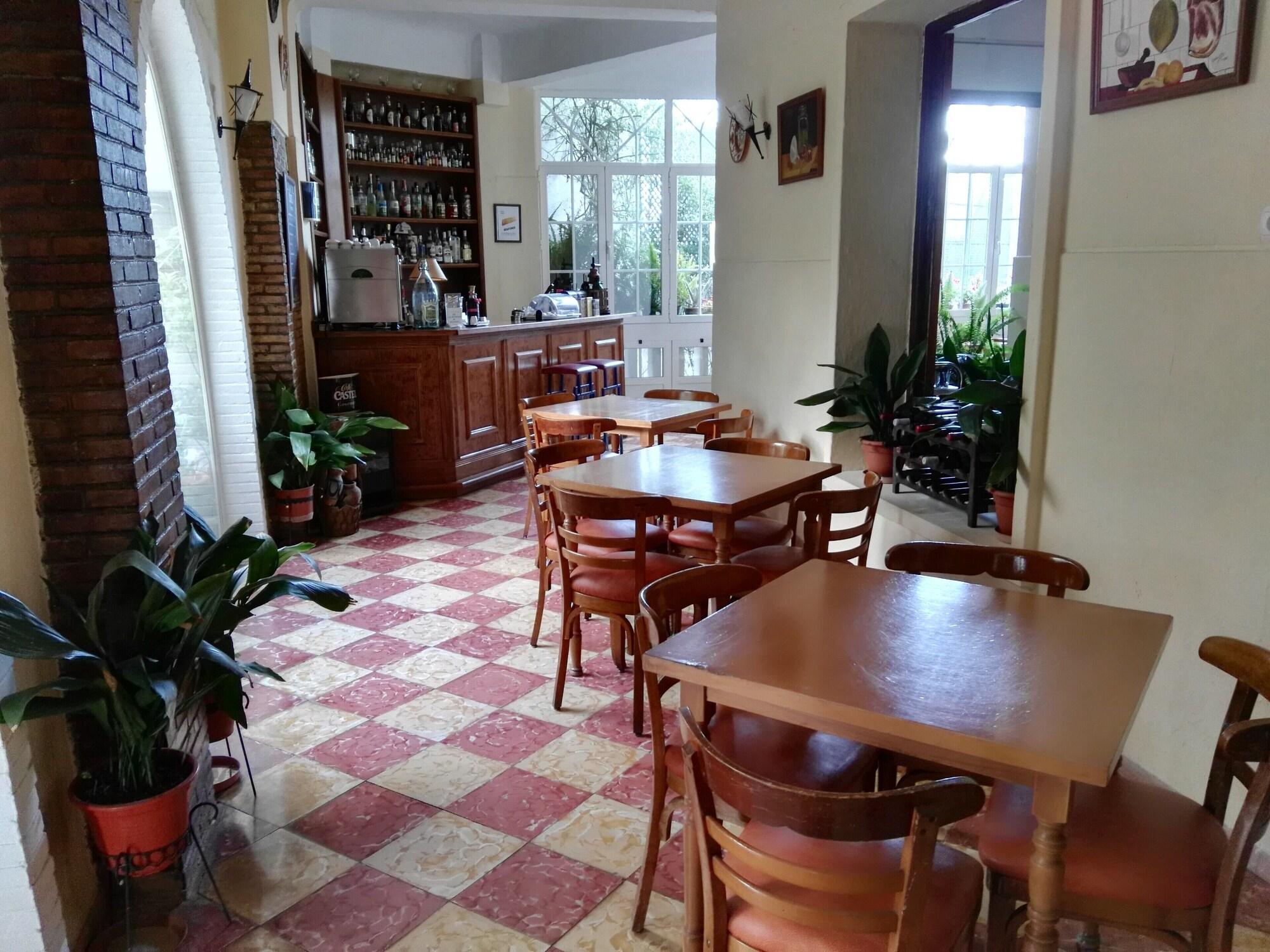 Bar/Salón Castillo Lanjarón