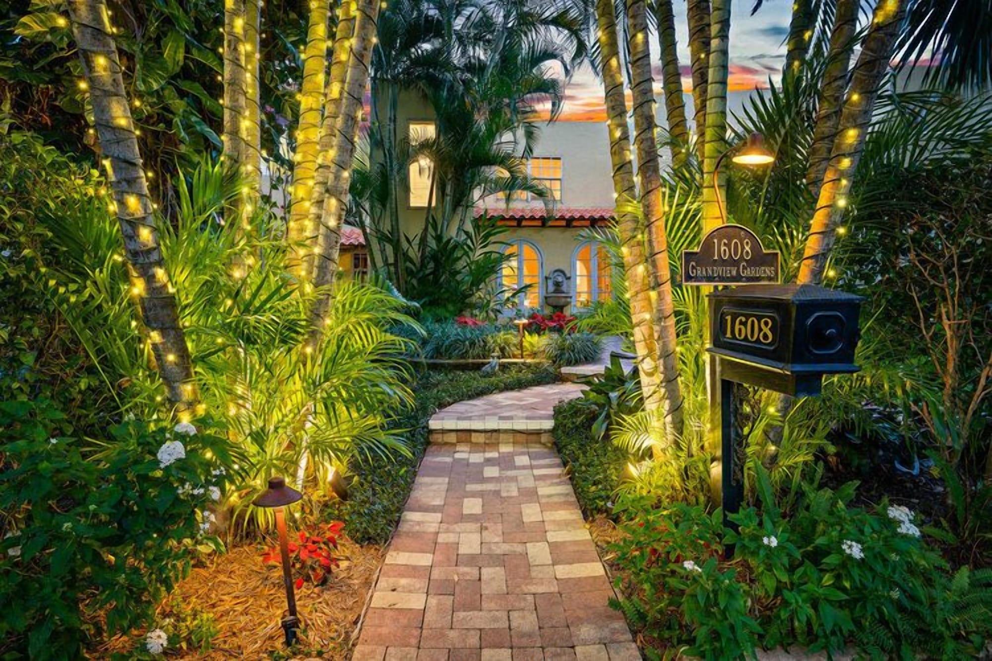 Vista Exterior Grandview Gardens