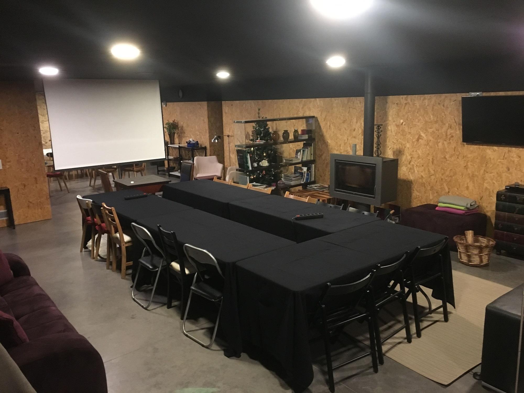 Sala de Reuniones Acquavilla House