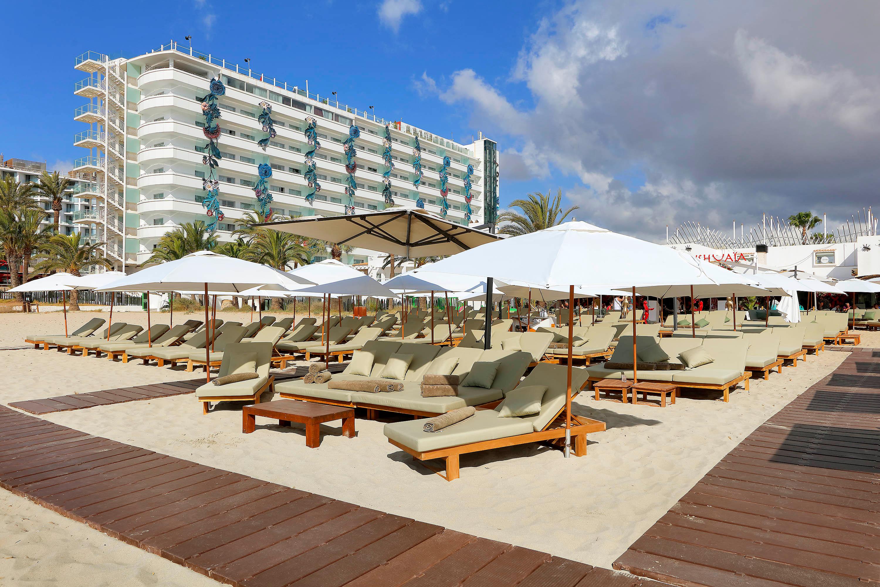 Playa The Unexpected Ibiza Hotel - Ushuaïa Club entrance included