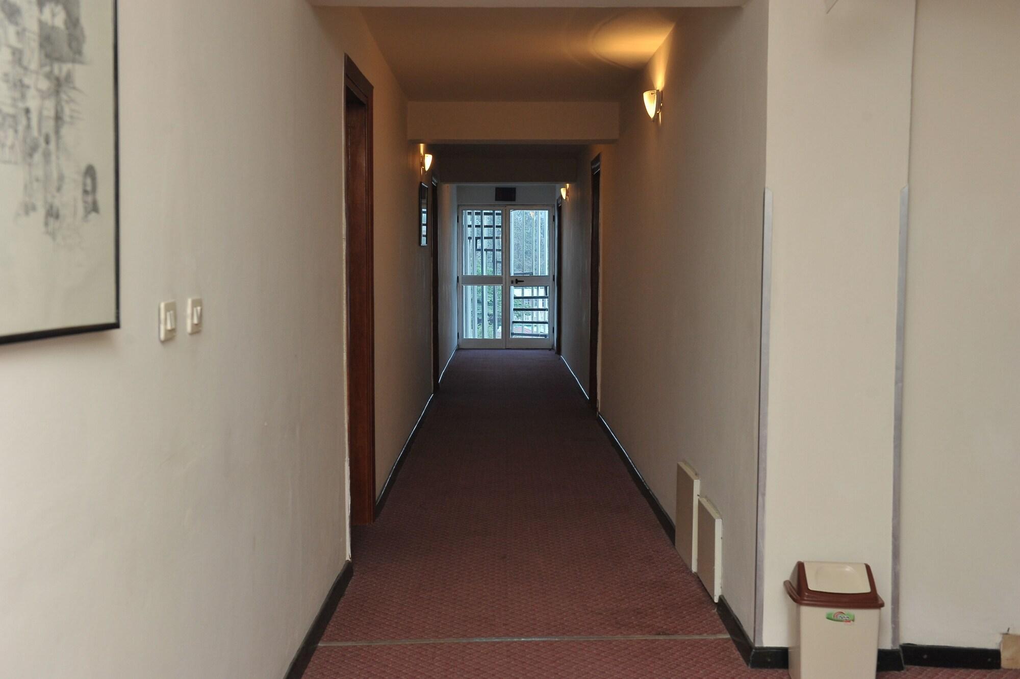Vista Lobby Semein Hotel
