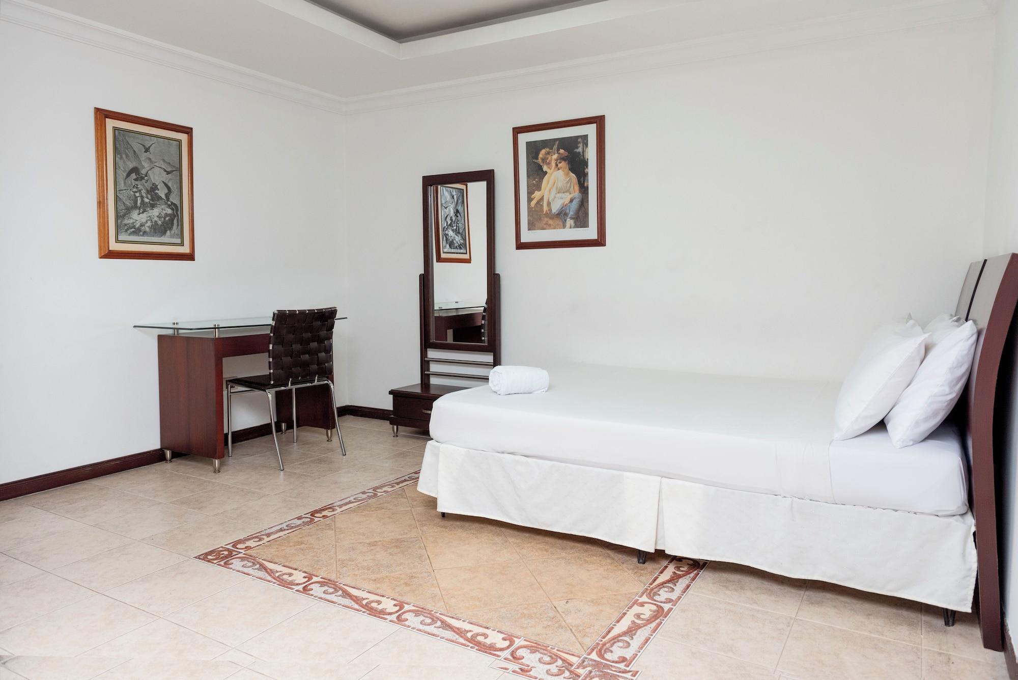 Habitación Hotel Plaza Las Americas Cali