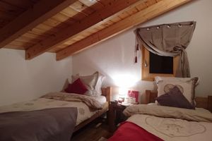 Alojamiento - Loyehill Chalet. Swiss Alps Escape
