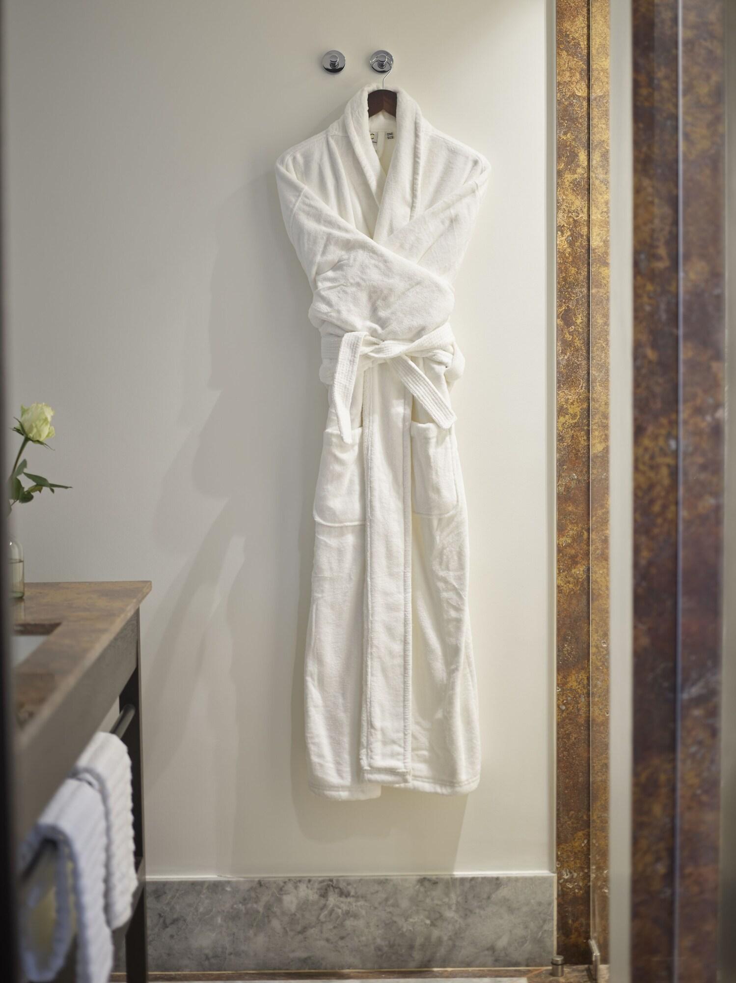 Equipamiento de Habitación Hotel Dama