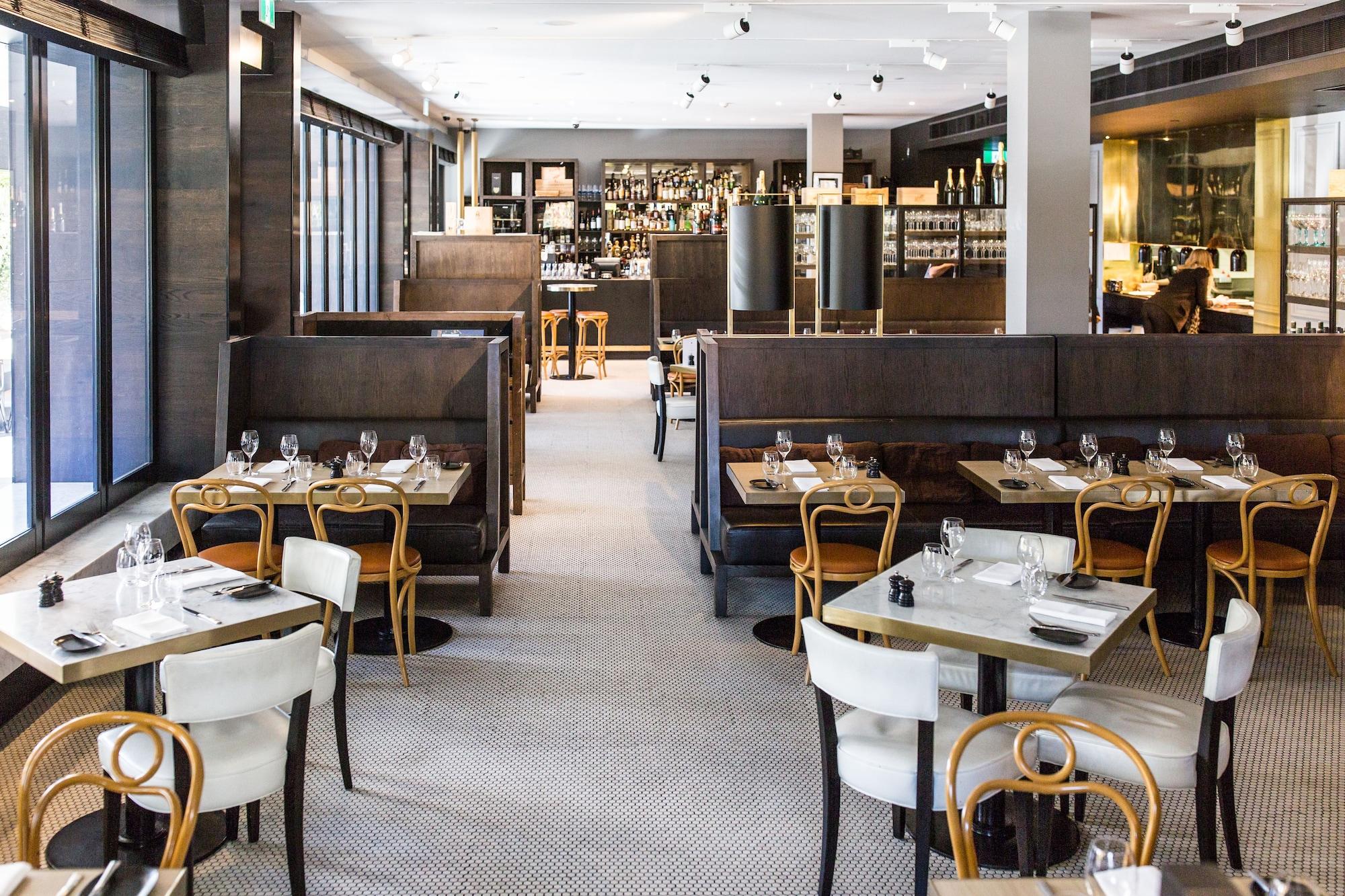 Restaurant Burbury Hotel & Apartments