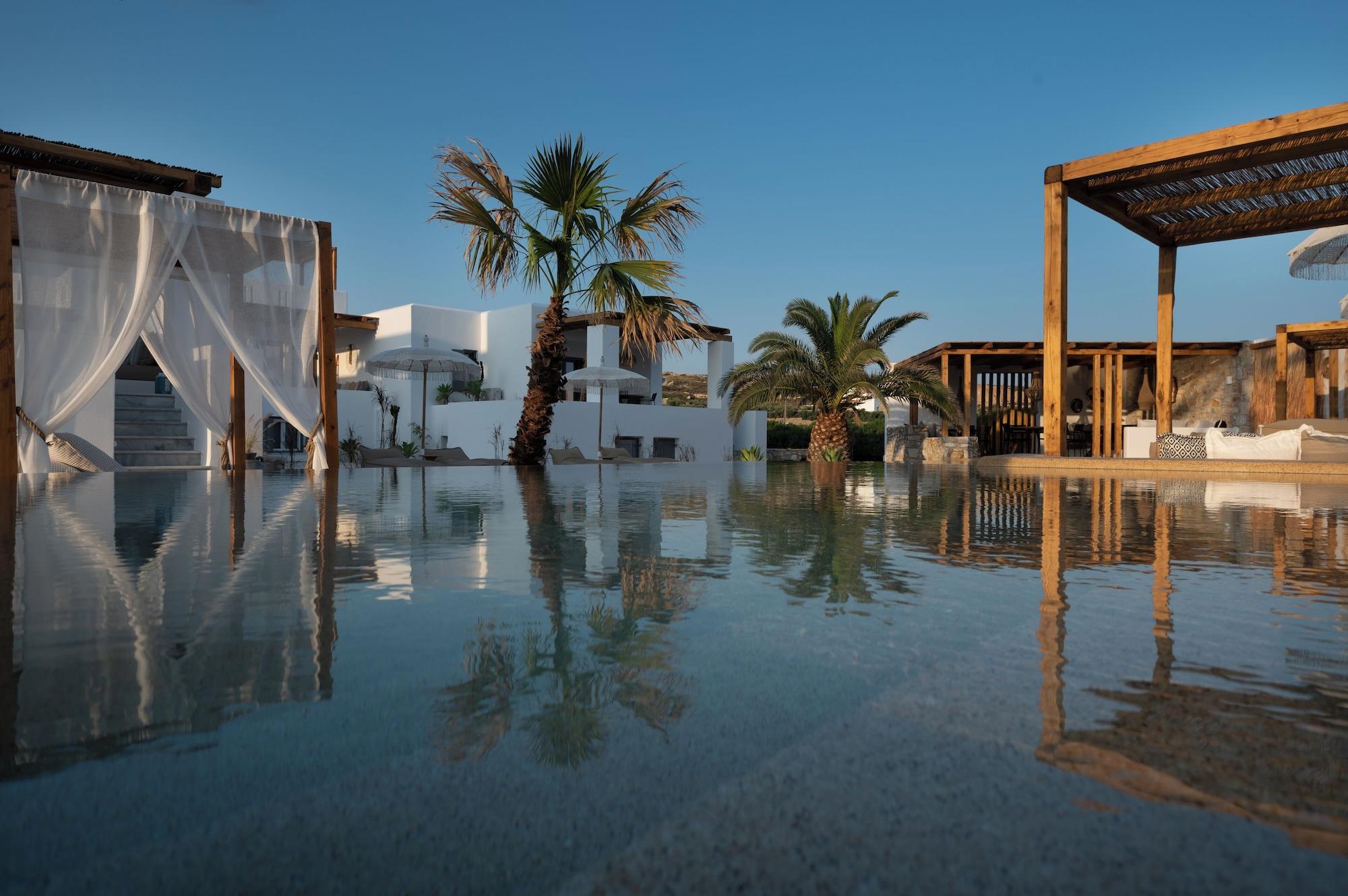 Varios Kosmitis Suites & Villas