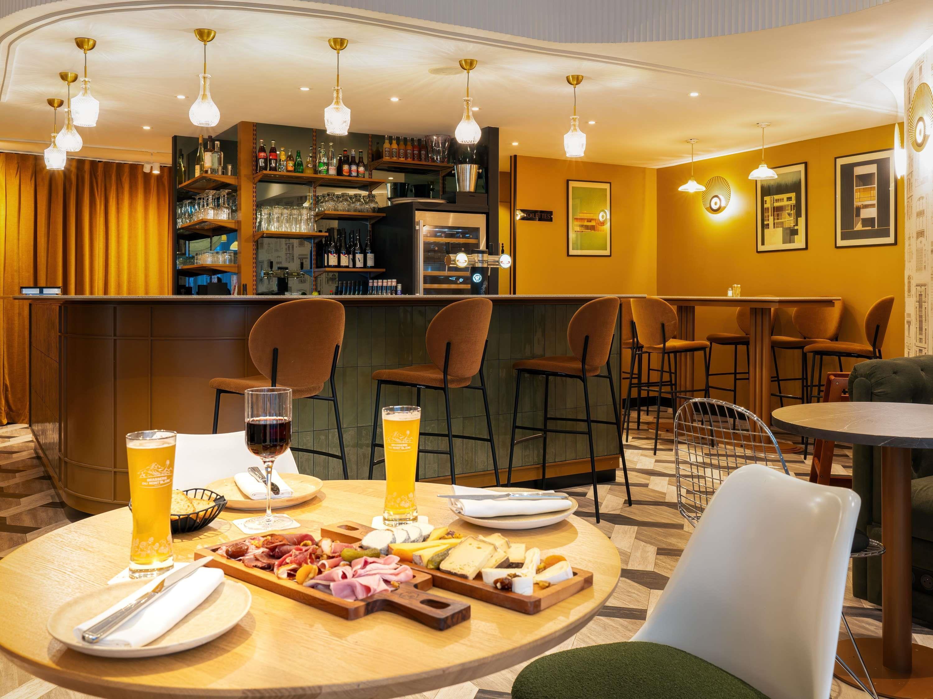 Bar/Salón Splendid Hotel Lac d'Annecy - Handwritten Collection