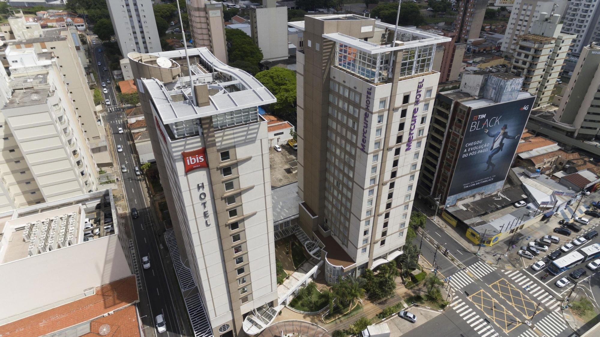 Vista Exterior ibis Campinas