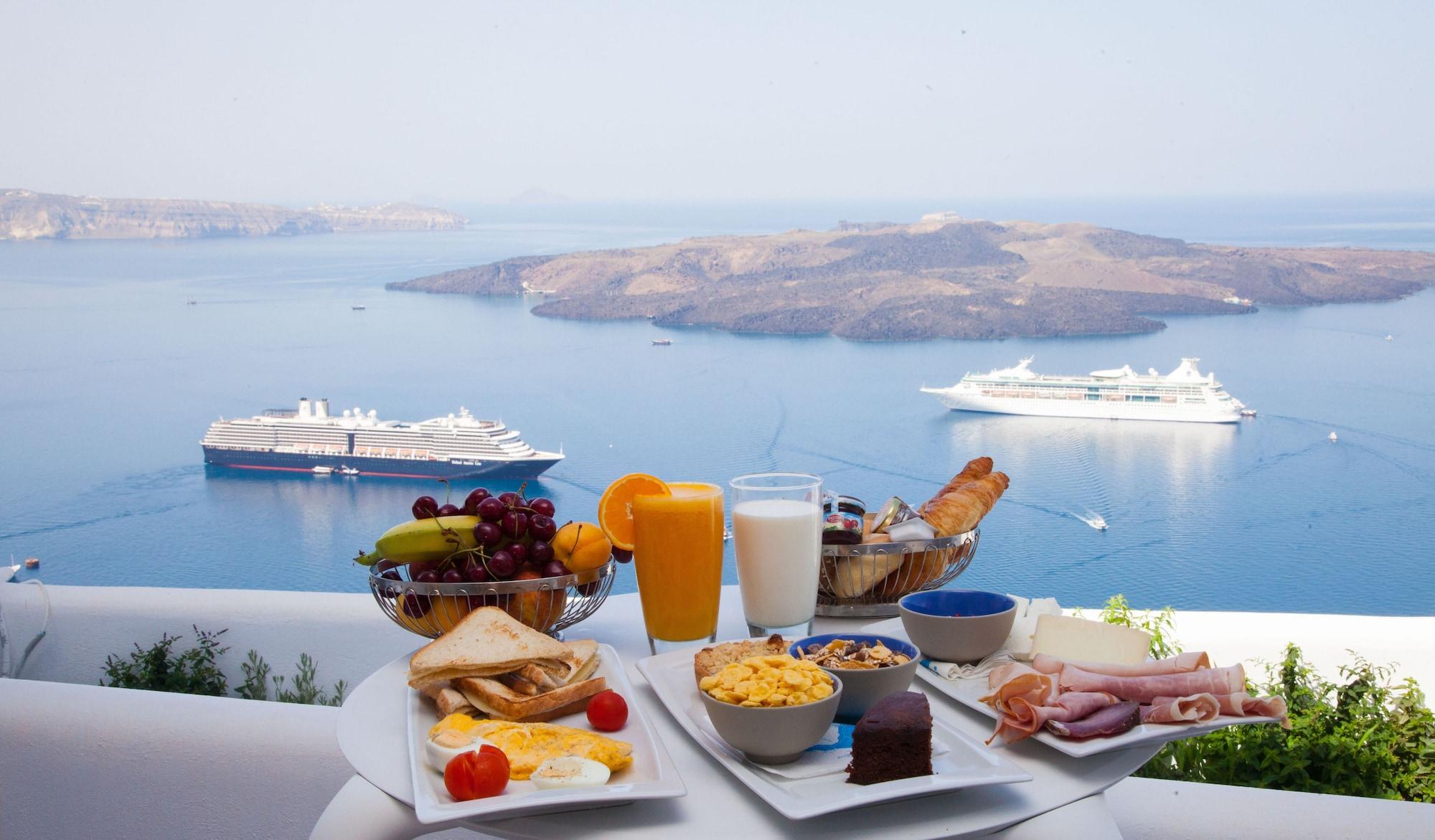 Varios Fanari Vista Suites