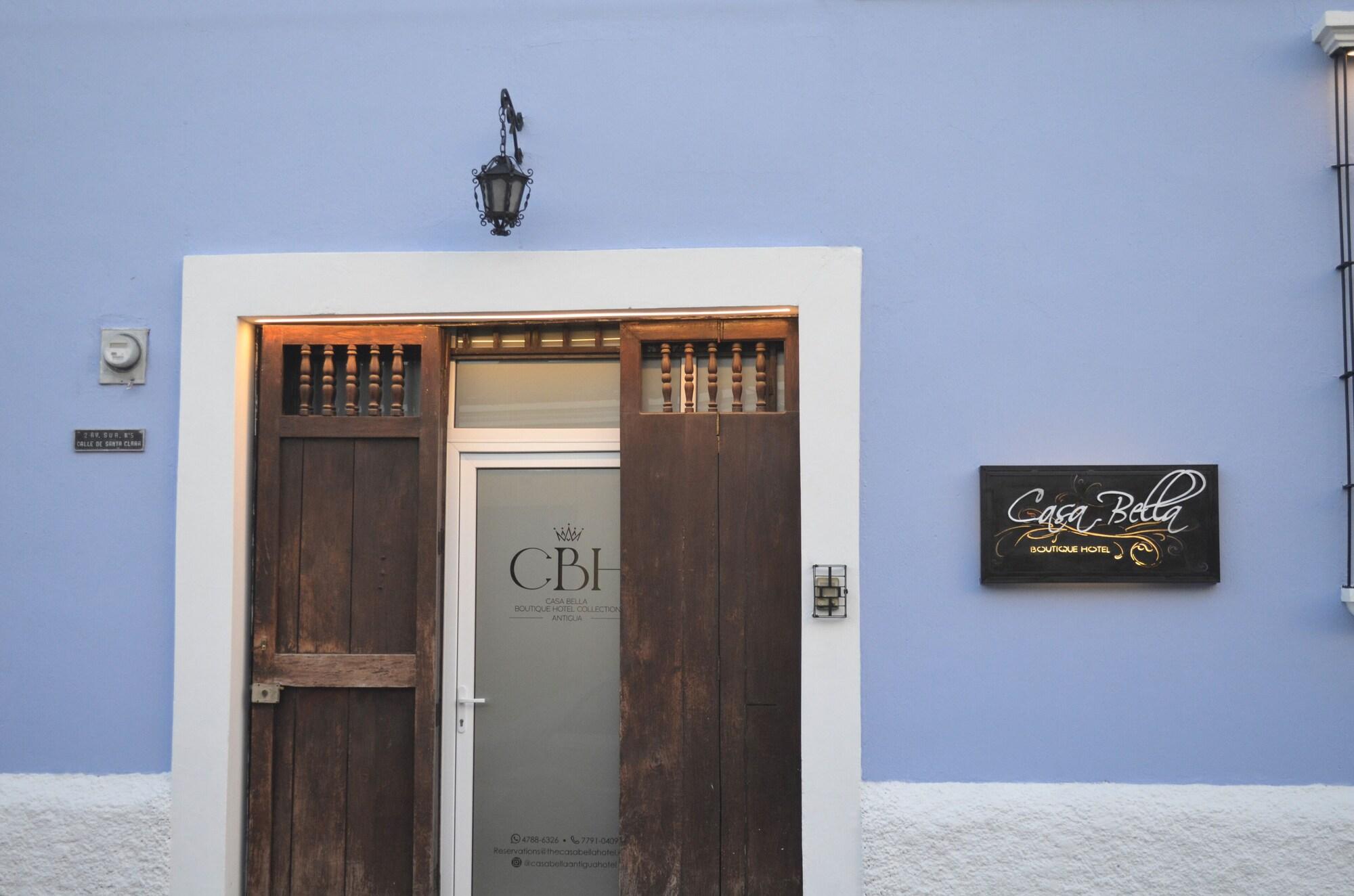 Vista Exterior Hotel Casa Bella