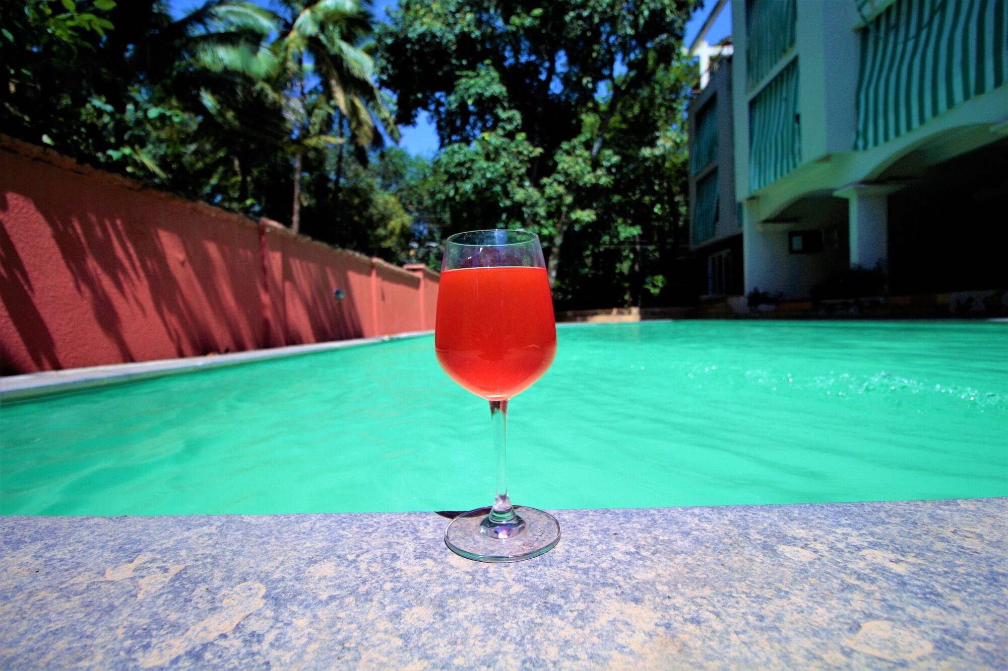 Vista Piscina Mulberry Suites Vagator Beach Road