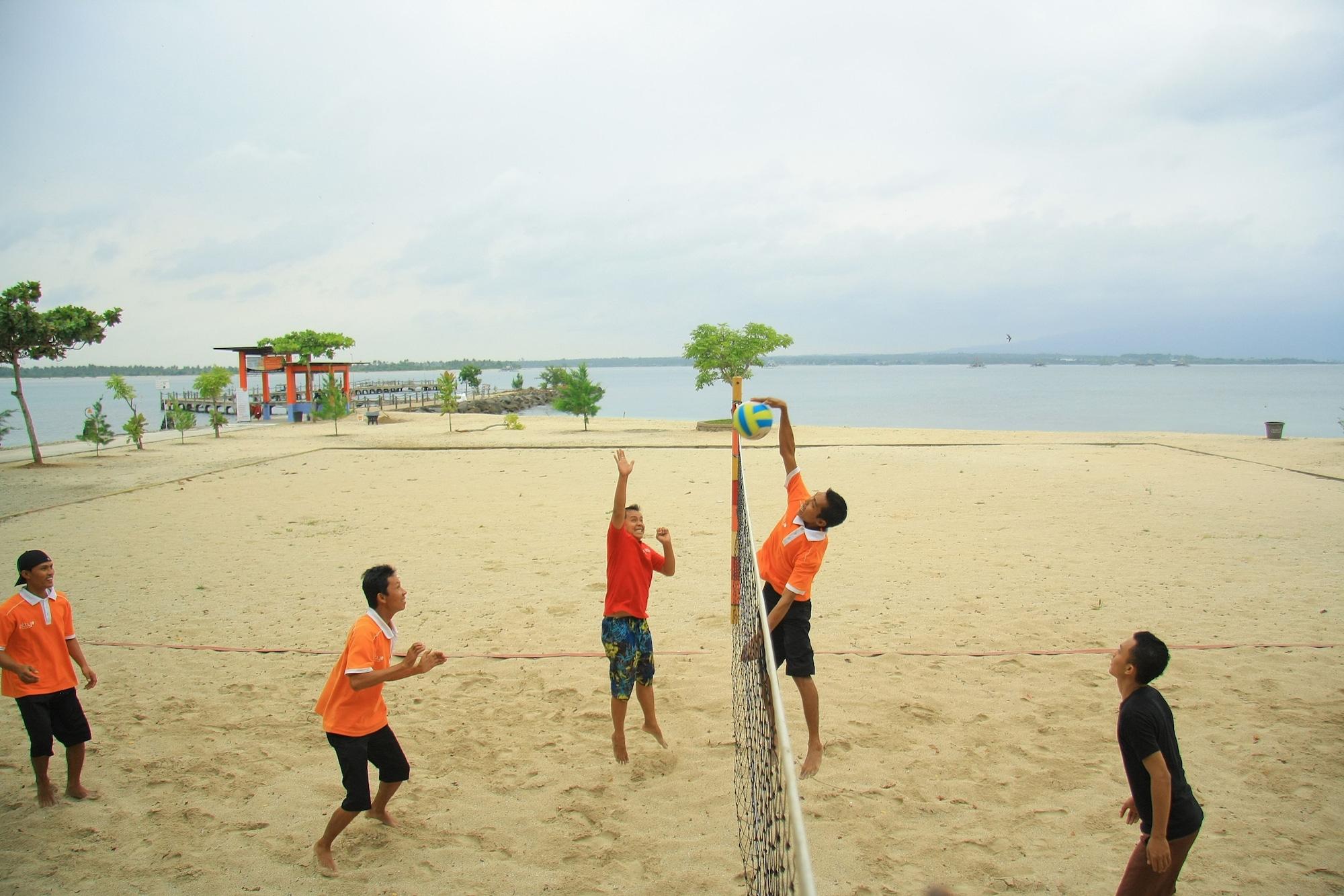 Instalaciones Recreativas Grand Elty Krakatoa