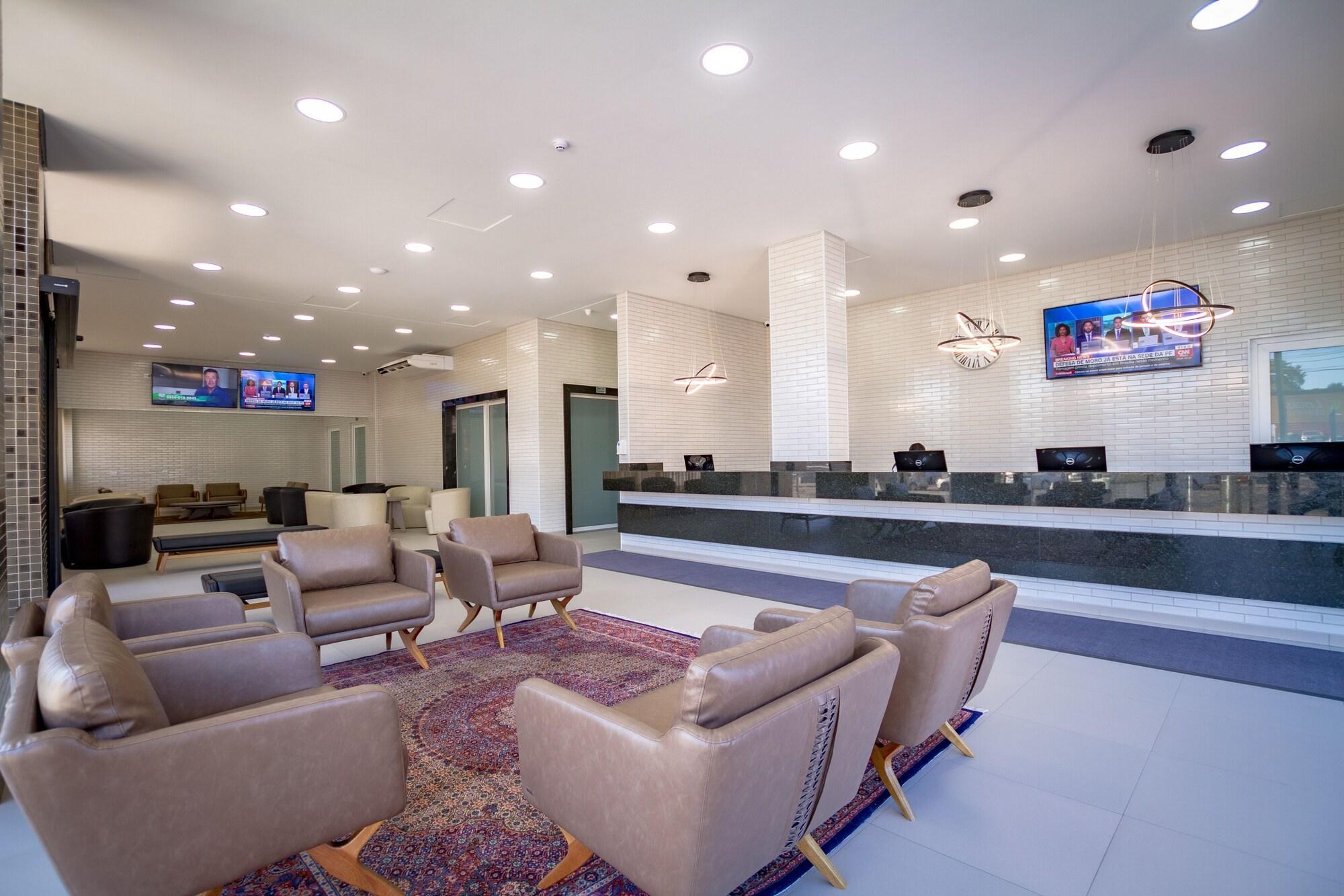 Vista Lobby Hotel Confiance Barigui