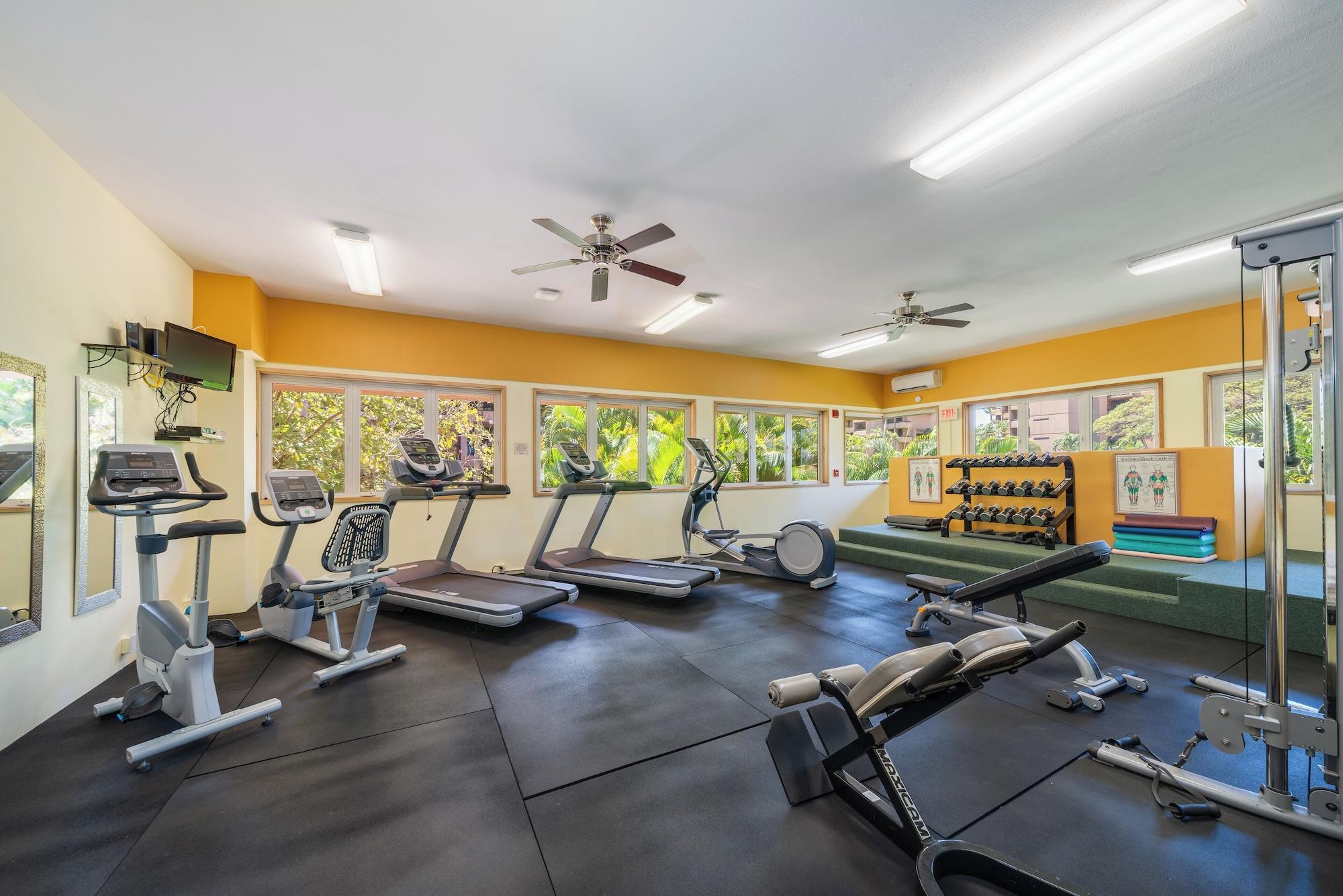 Gimnasio Petite Retreat at Kahana Falls