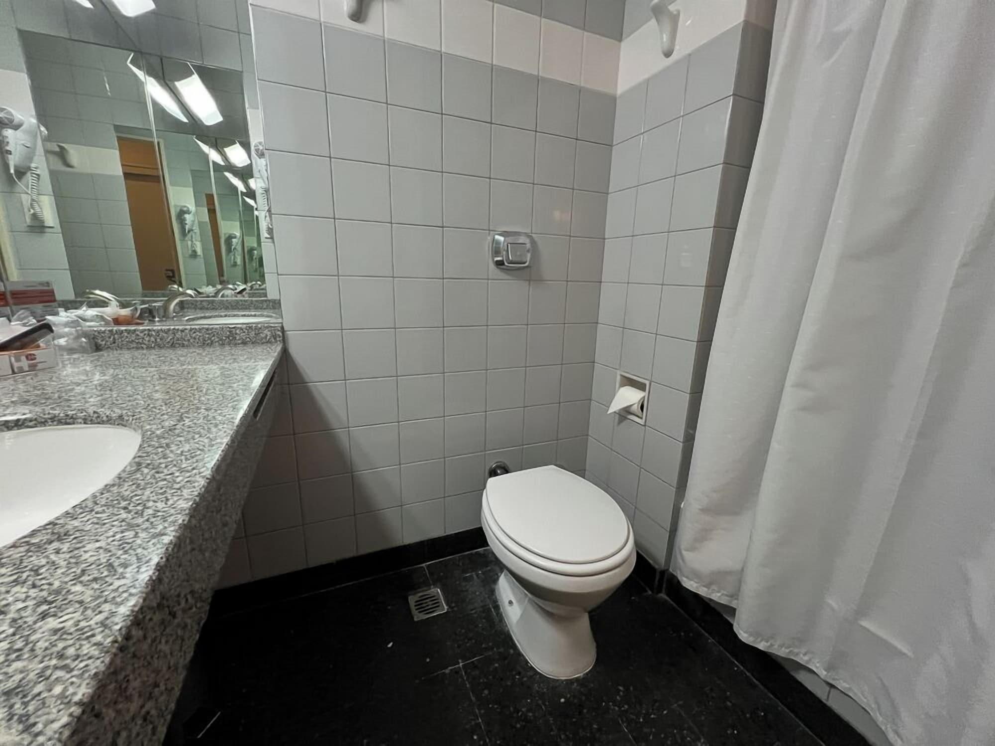 Equipamiento de Habitación Comodoro Hotel