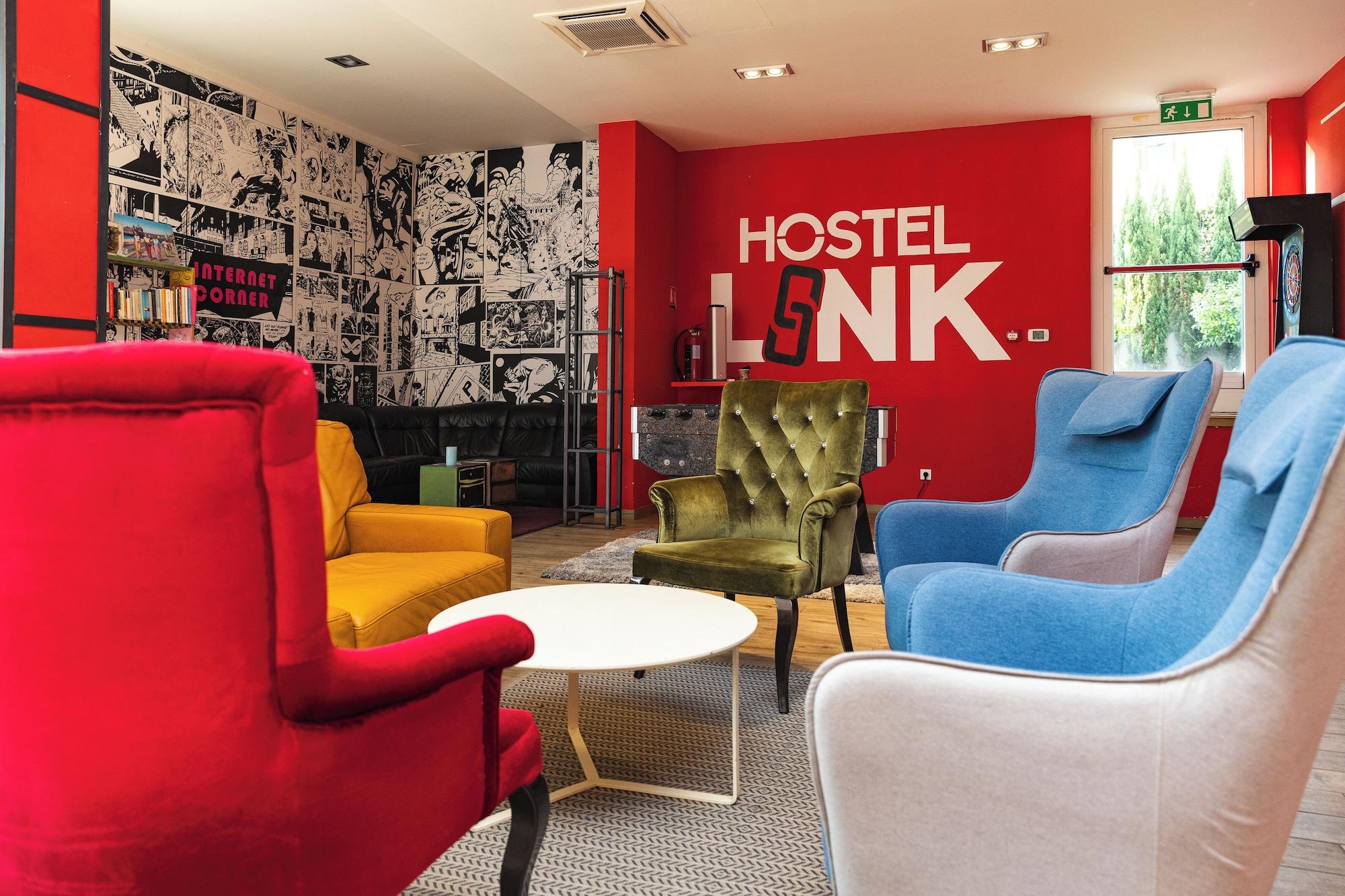 Vista Lobby Hostel Link