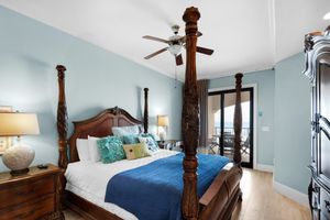 Alquiler Vacacional - Quiet, secure property with large games room, close to hiking trails.