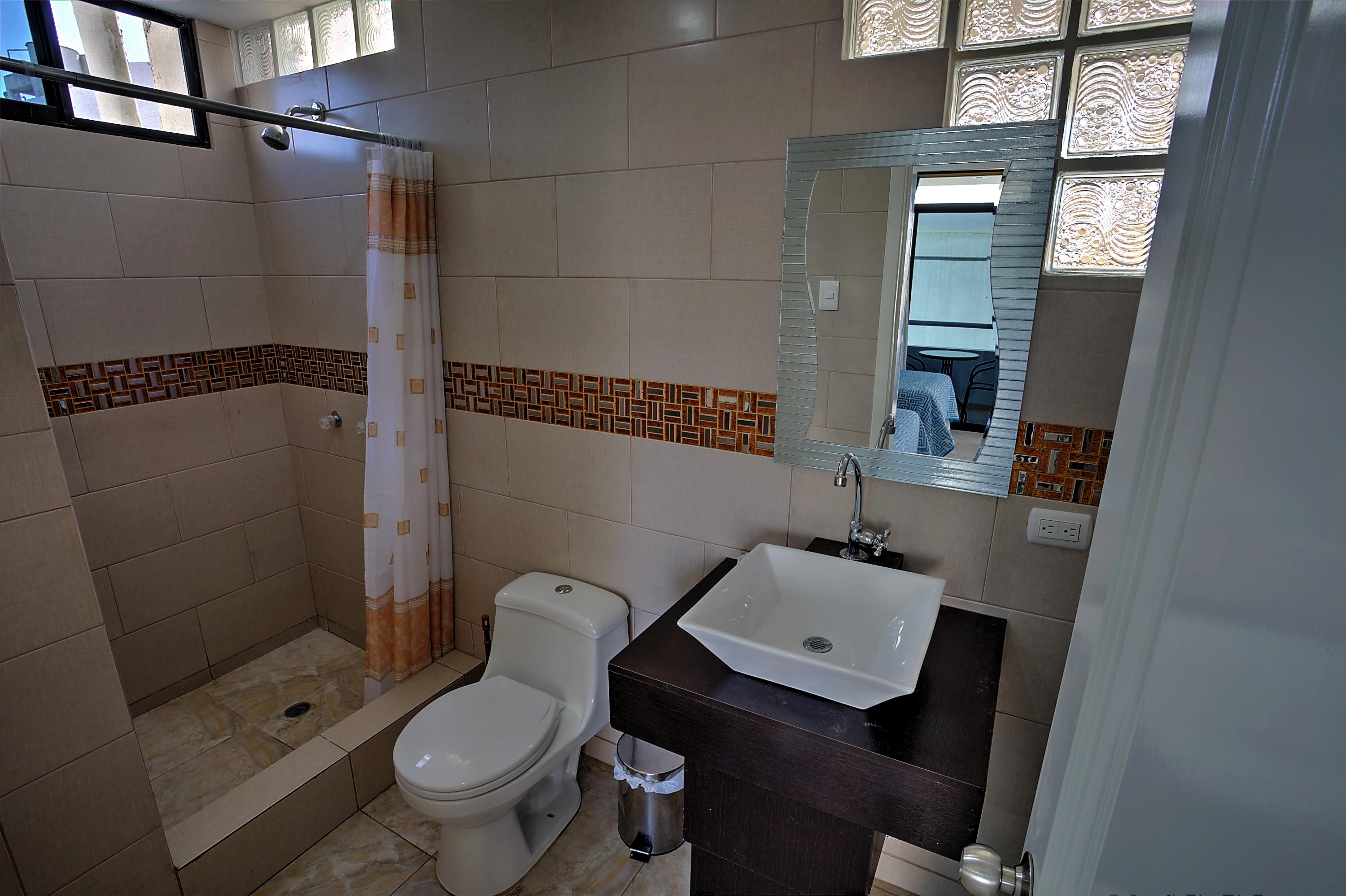 Baño Hotel Casablanca Salinas