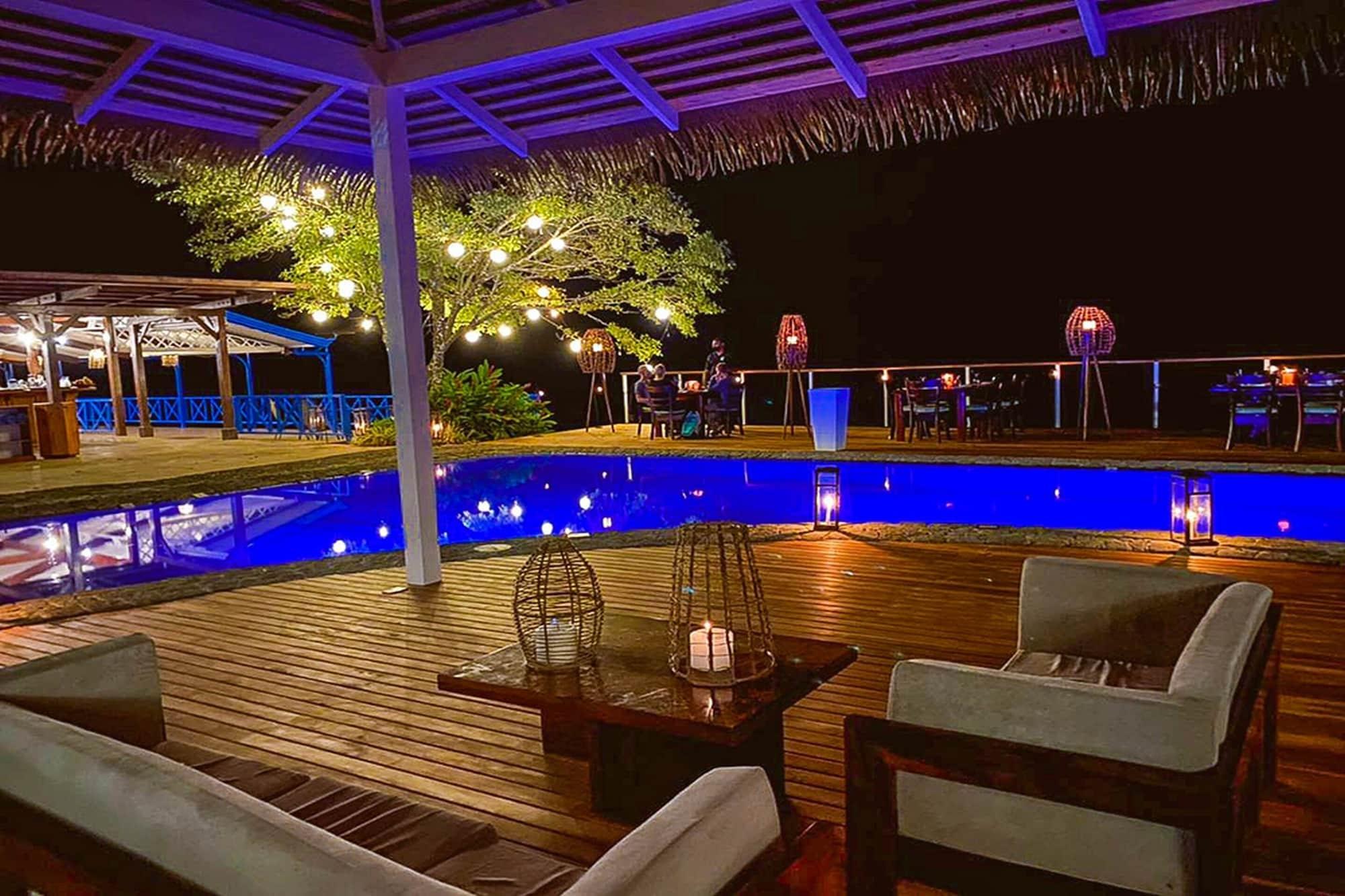 Bar/Salón Tortuga Lodge