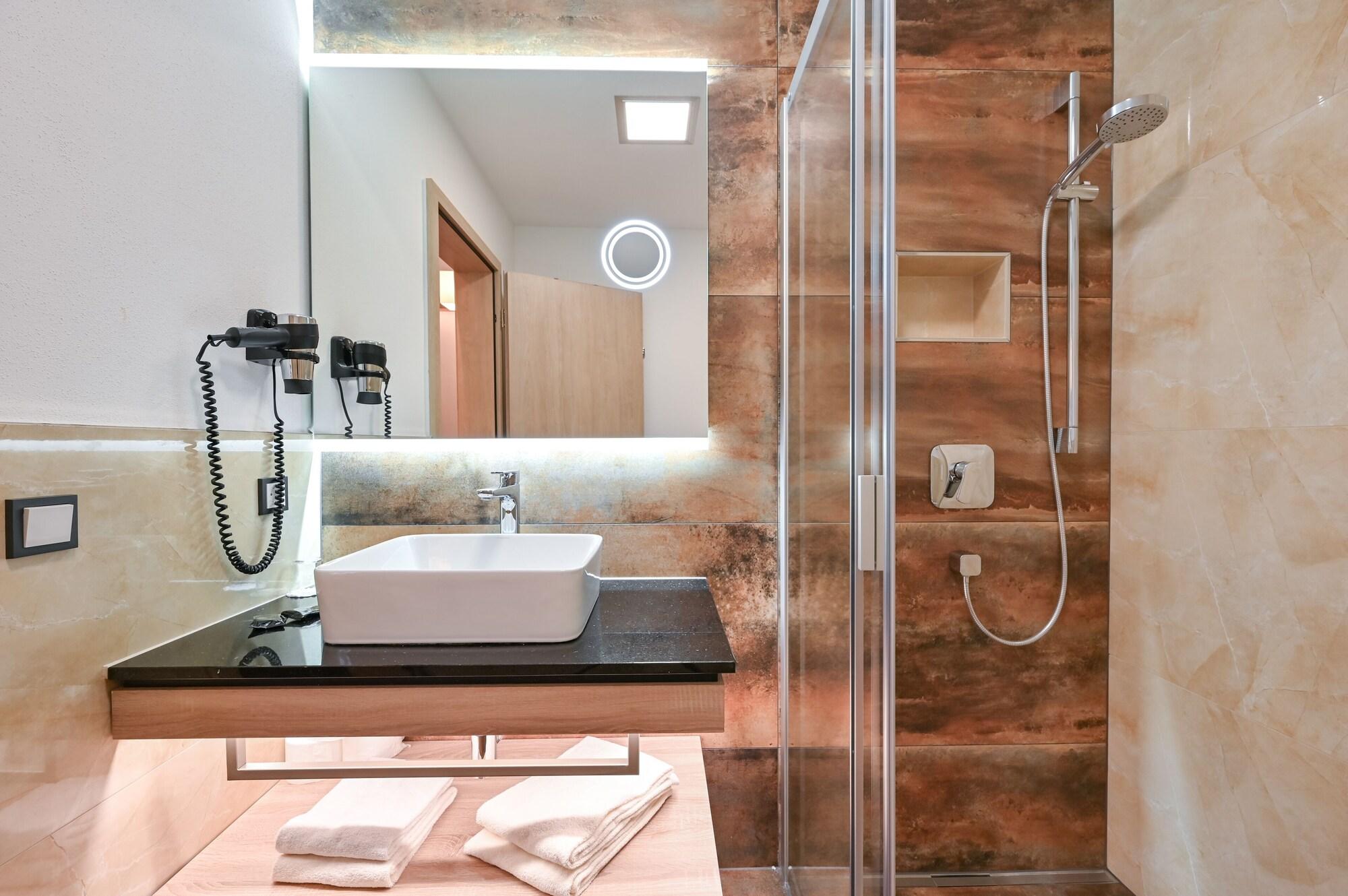 Equipamiento de Habitación Hotel & Restaurant Ludwigs