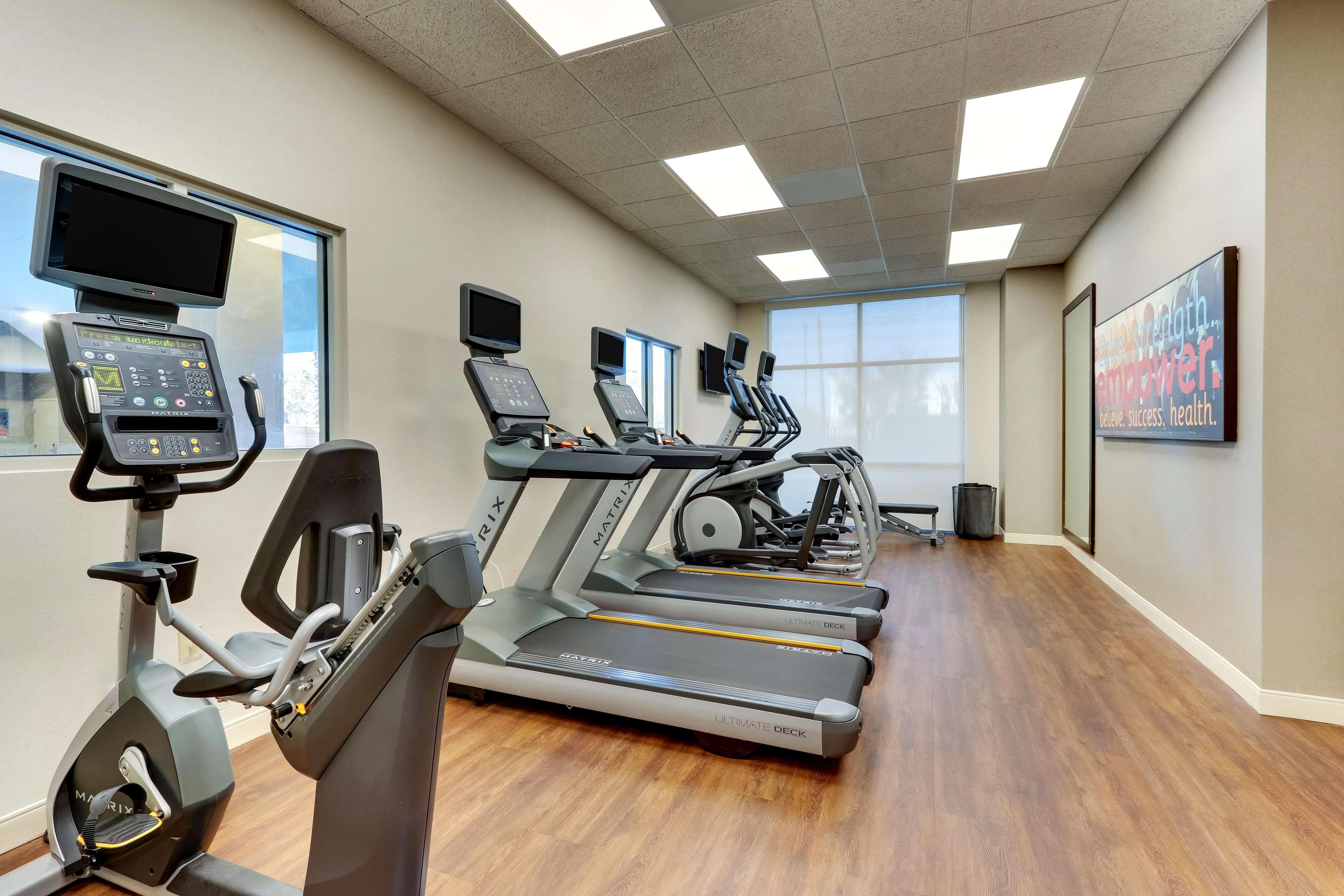 Gimnasio Drury Inn & Suites near Universal Orlando Resort
