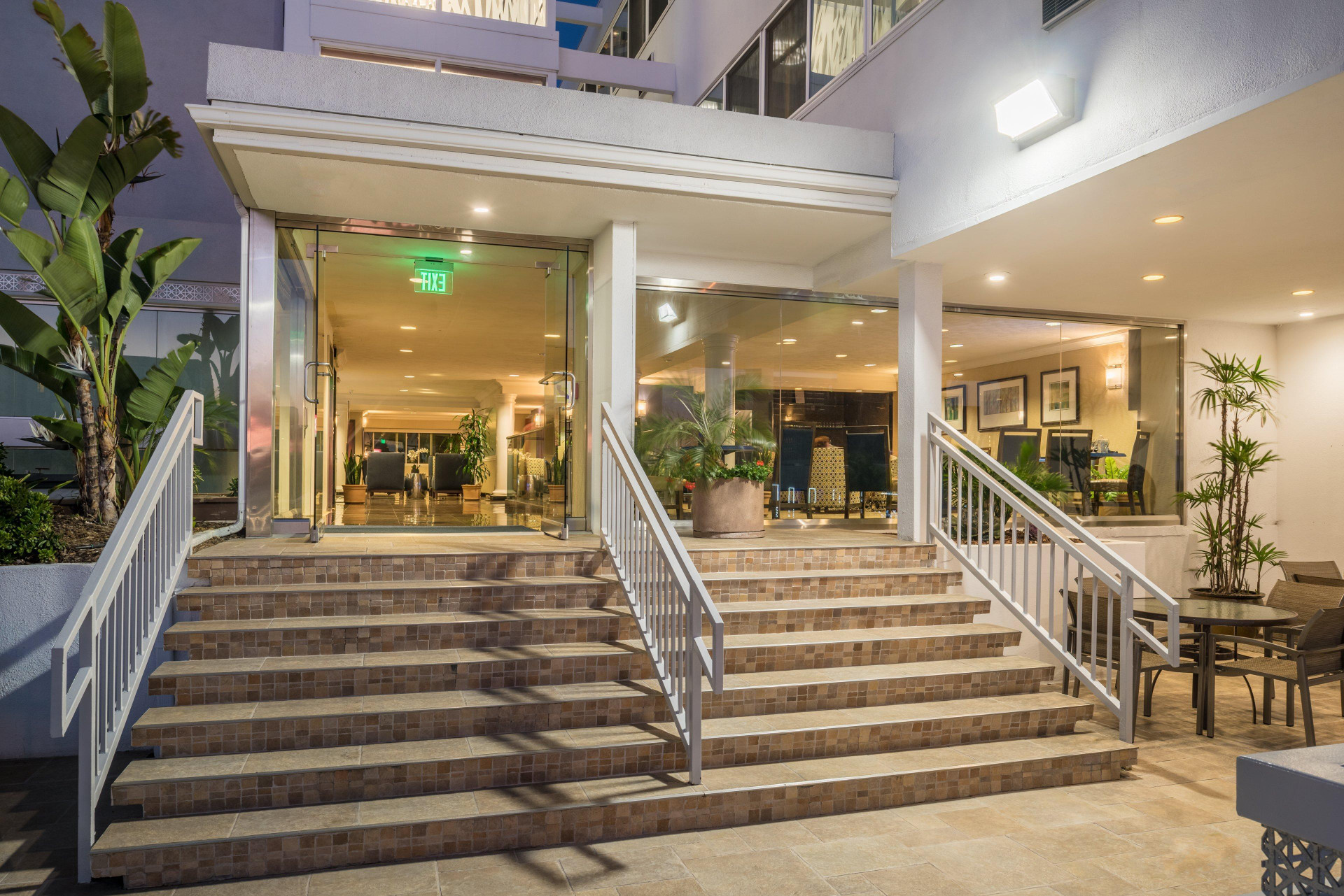 Vista Lobby Holiday Inn Express San Diego Downtown by IHG
