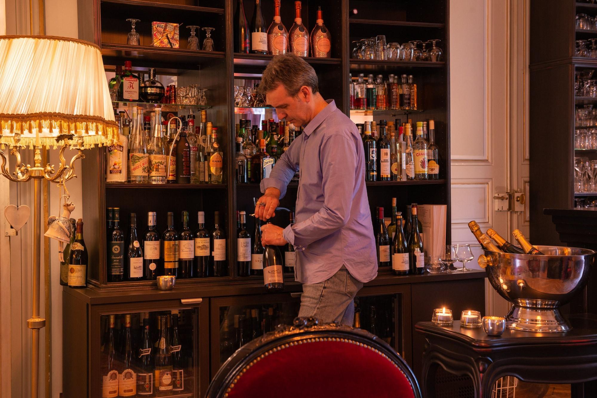 Bar/Salón Domaine de Beaupré, The Originals Relais