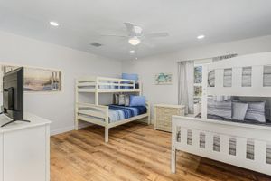 Alquiler Vacacional - 10Min to Beach - Heated Pool Nov-April -  Chef's Kitchen. 2 Night minimum stay.