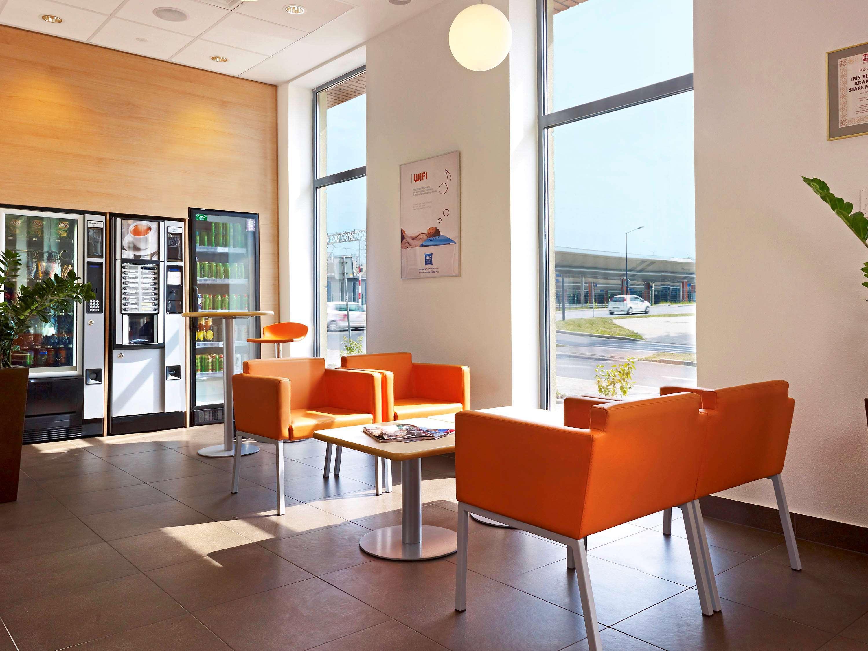 Vista Exterior ibis budget Krakow Stare Miasto