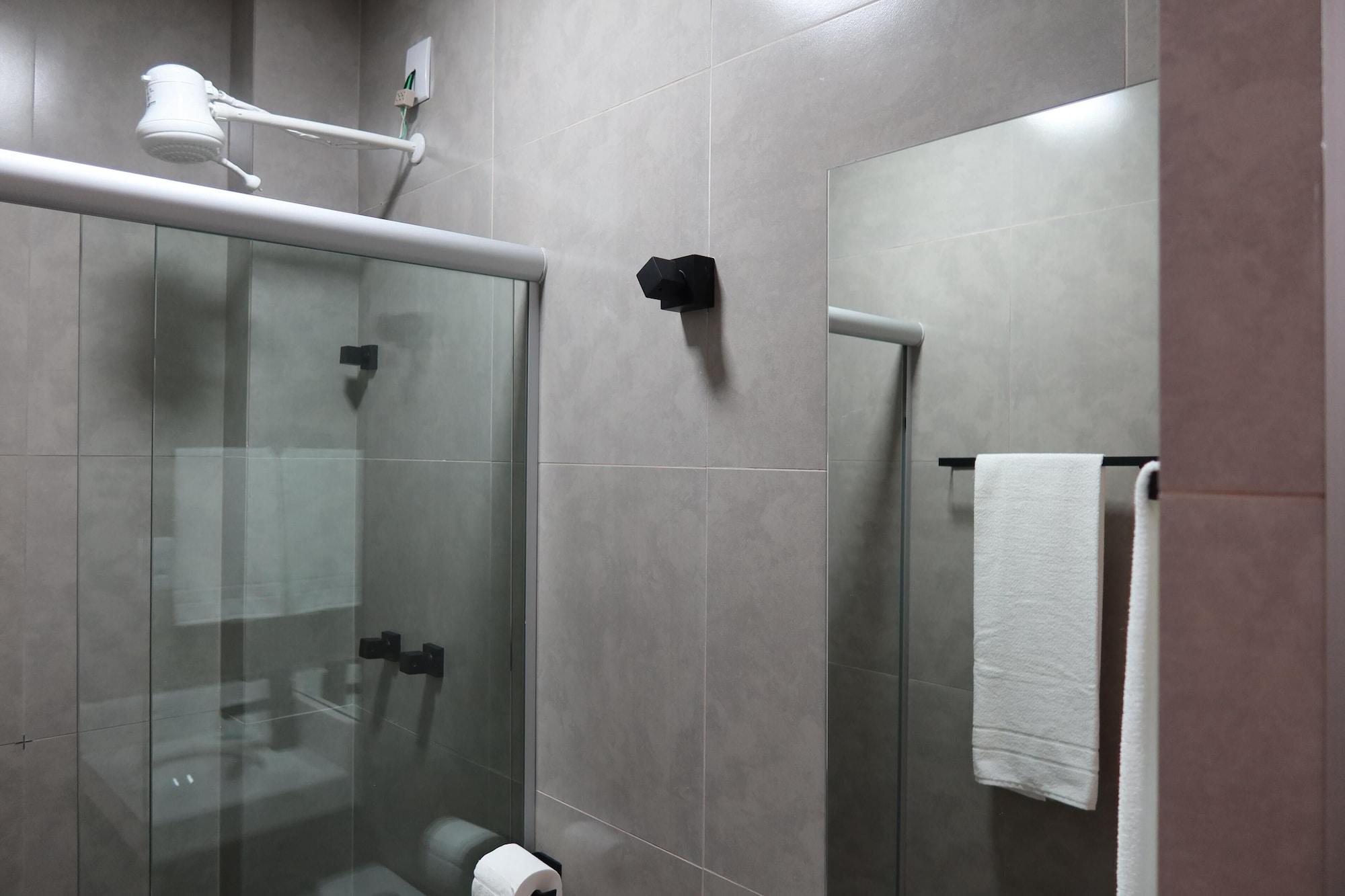 Equipamiento de Habitación B.Hotel 888