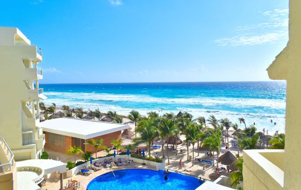 Hotel NYX Cancún - Hoteles cerca de Coco Bongo en Cancún