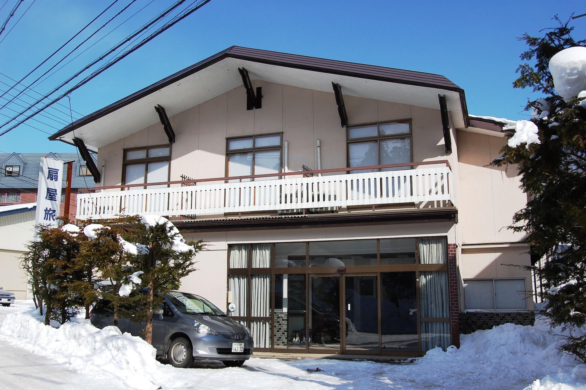 Vista Exterior Ougiya Ryokan
