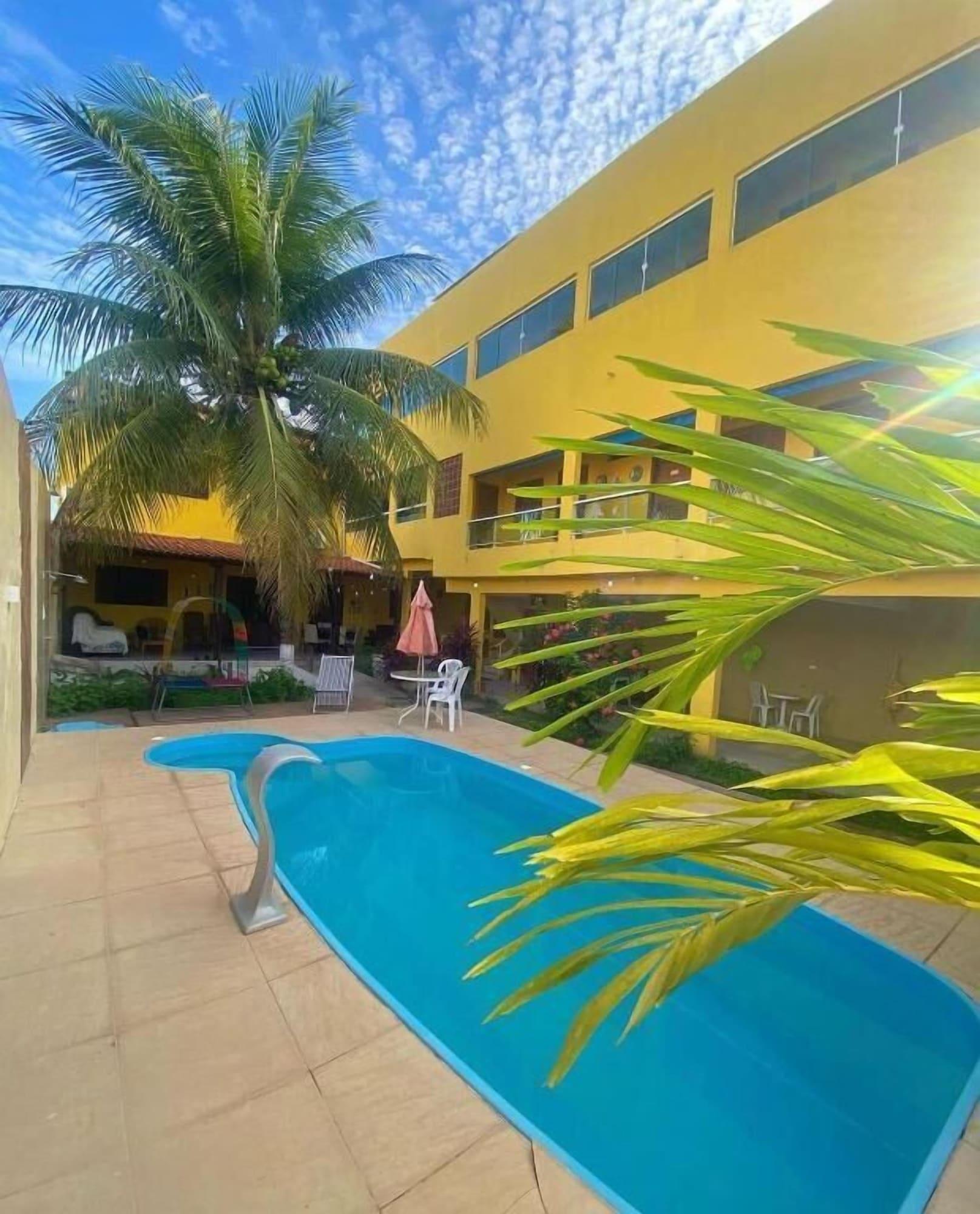 Vista Piscina Sol Hostel e Pousada Maragogi