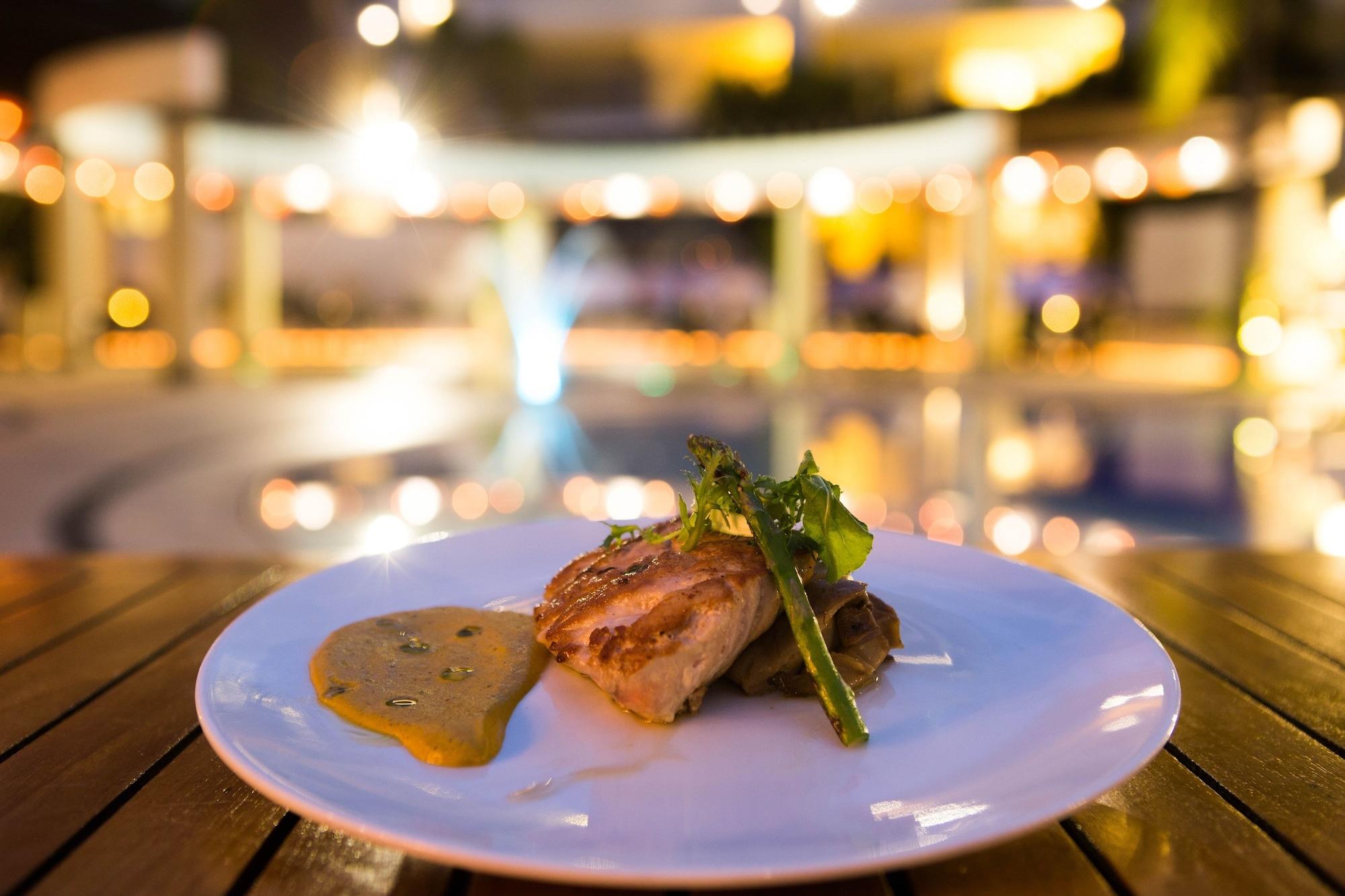 Restaurant Marival Distinct Residences & Spa  - Handwritten Collection