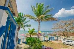 Alojamiento - Hotel Brisas del Mar