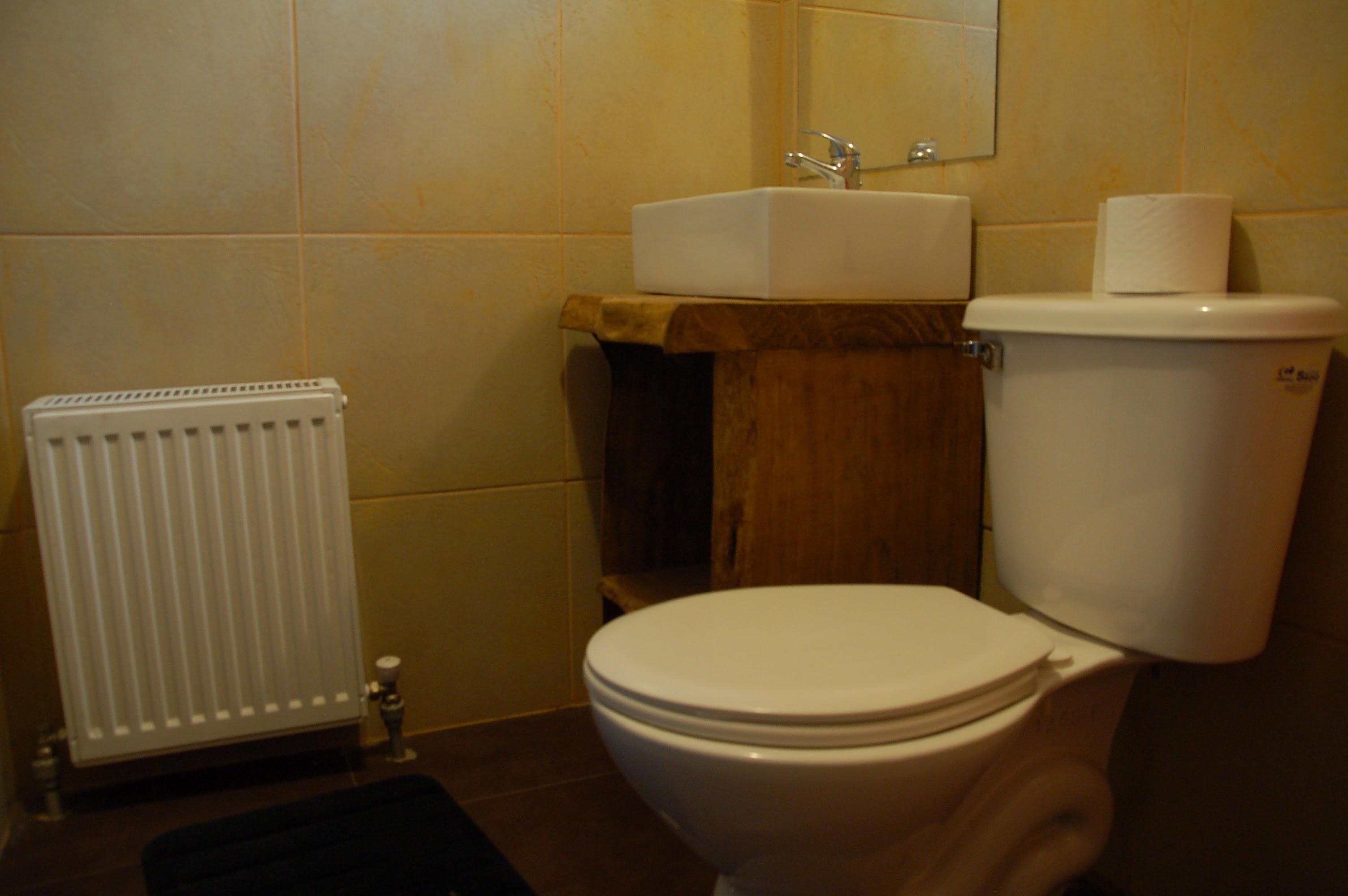 Baño Riding Lodge