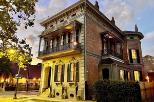 Alojamiento - French Quarter Lanaux Mansion B & B