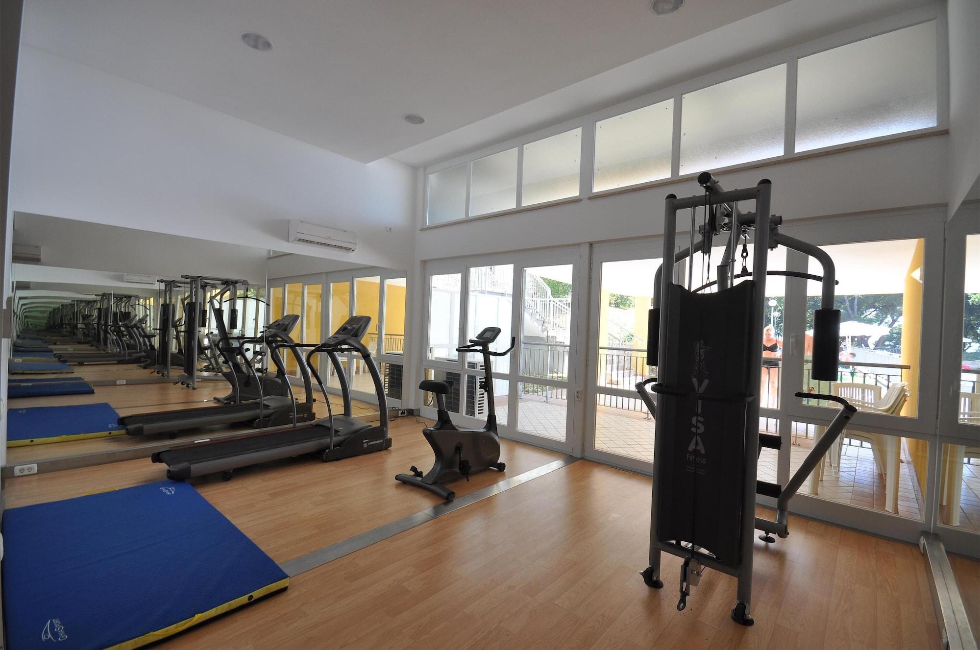 Gimnasio Splendid Golden Rocks Resort