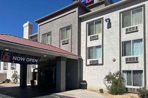 Alojamiento - Motel 6 Hesperia, CA - West Main Street I-15