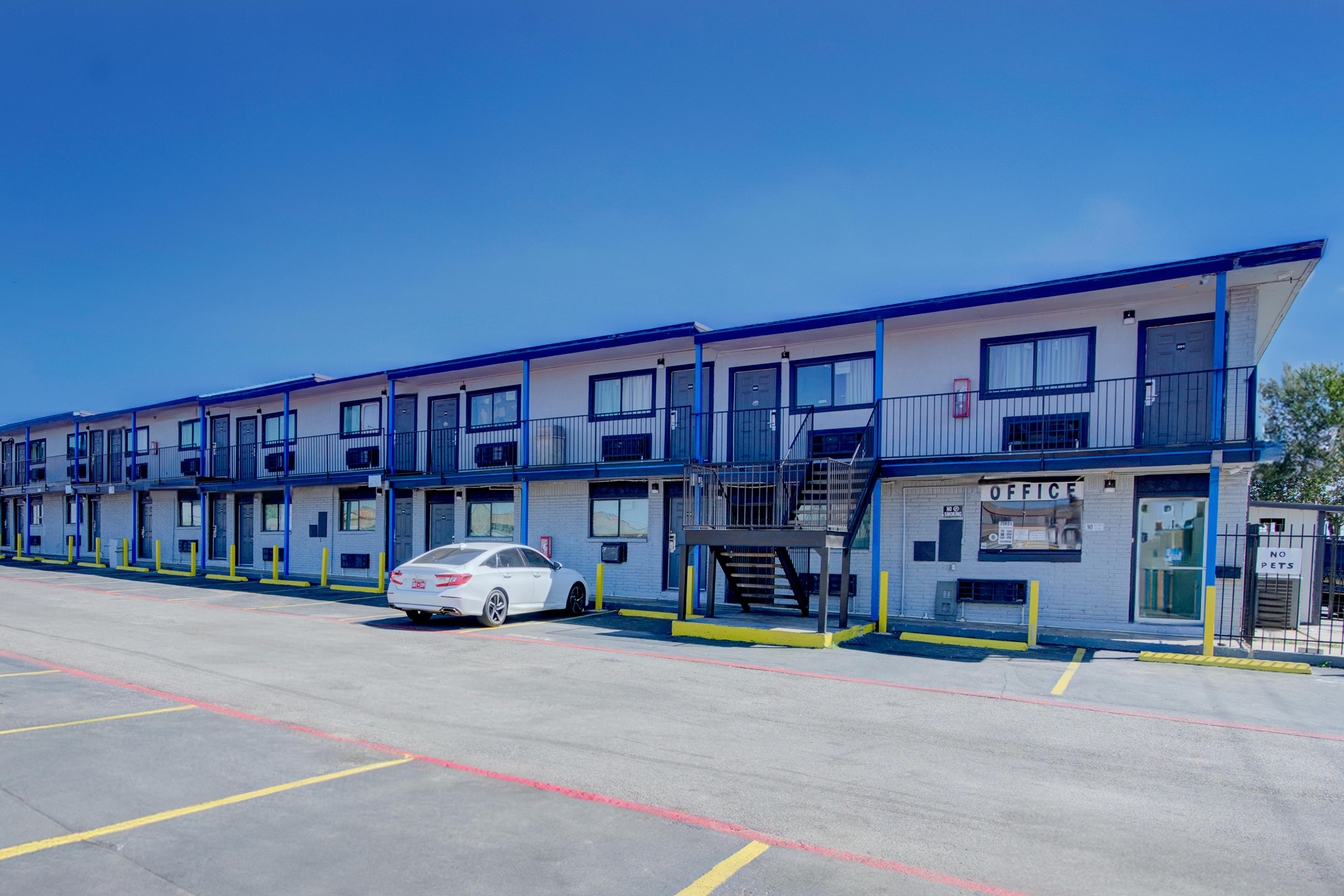 Vista Exterior Super 7 Inn By Oyo San Antonio N.W. Medical Center