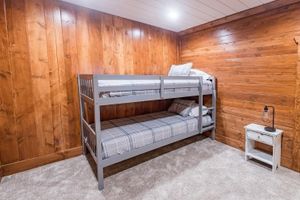 Alquiler Vacacional - Charming Smucker's Cottage with Hot Tub