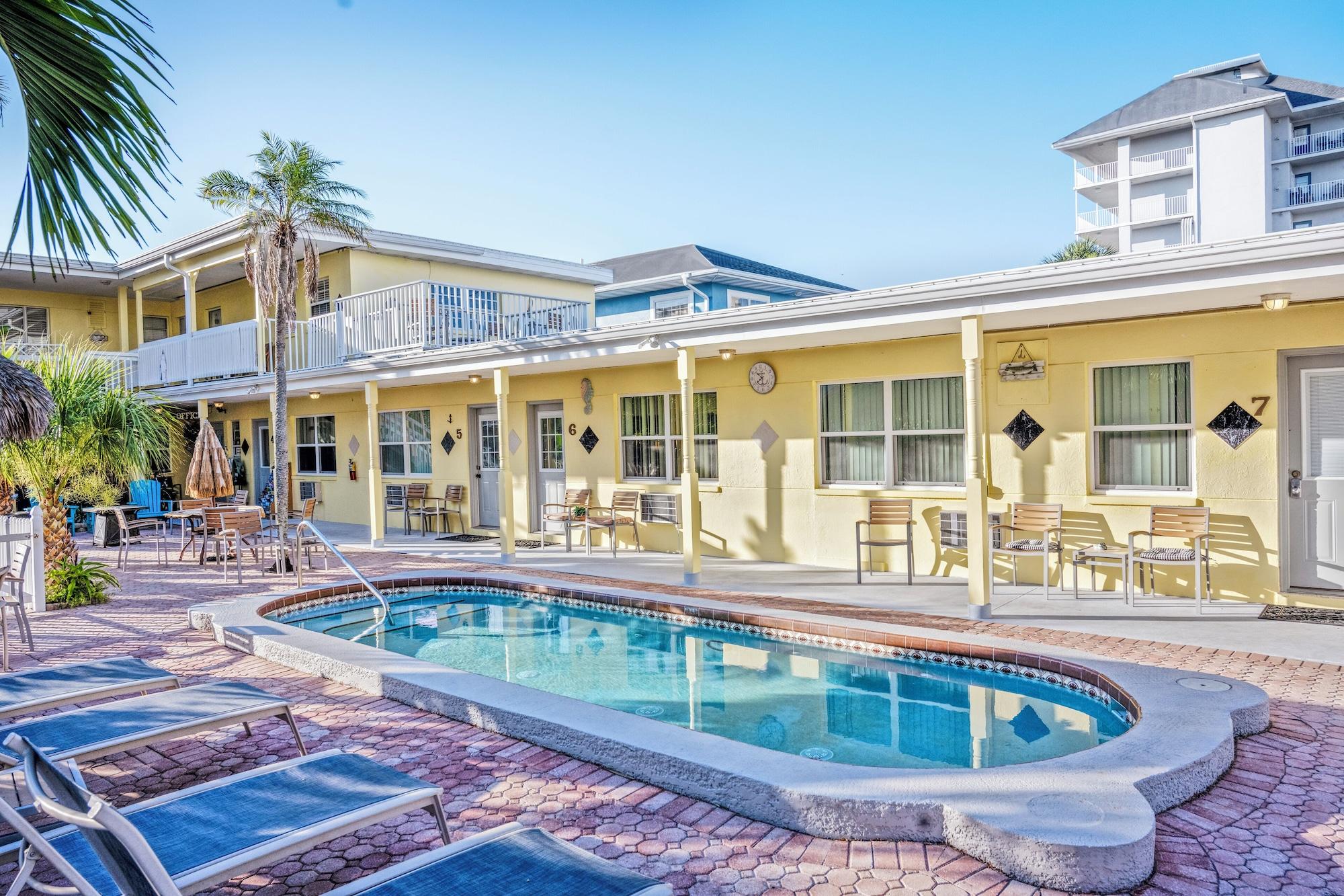 Varios Silver Sands Motel