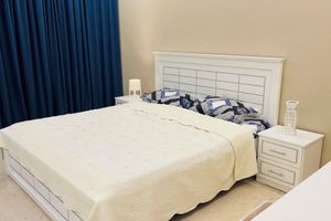 Alquiler Vacacional - Amazing 3-bedroom apartment with WiFi in Ajman