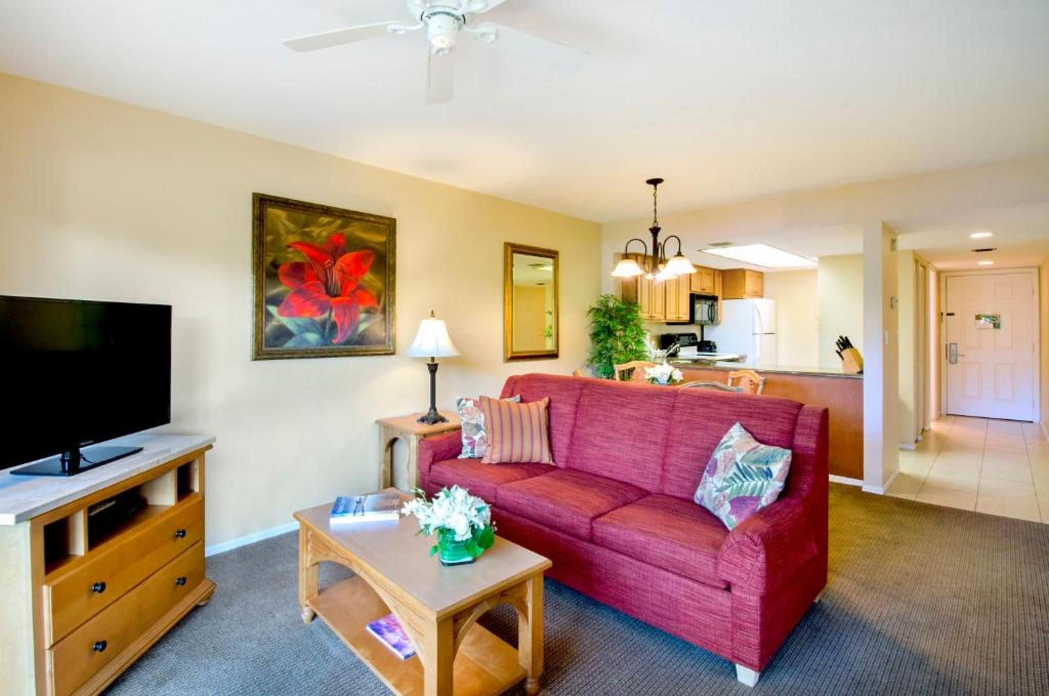 Vista Exterior Park Shore Resort